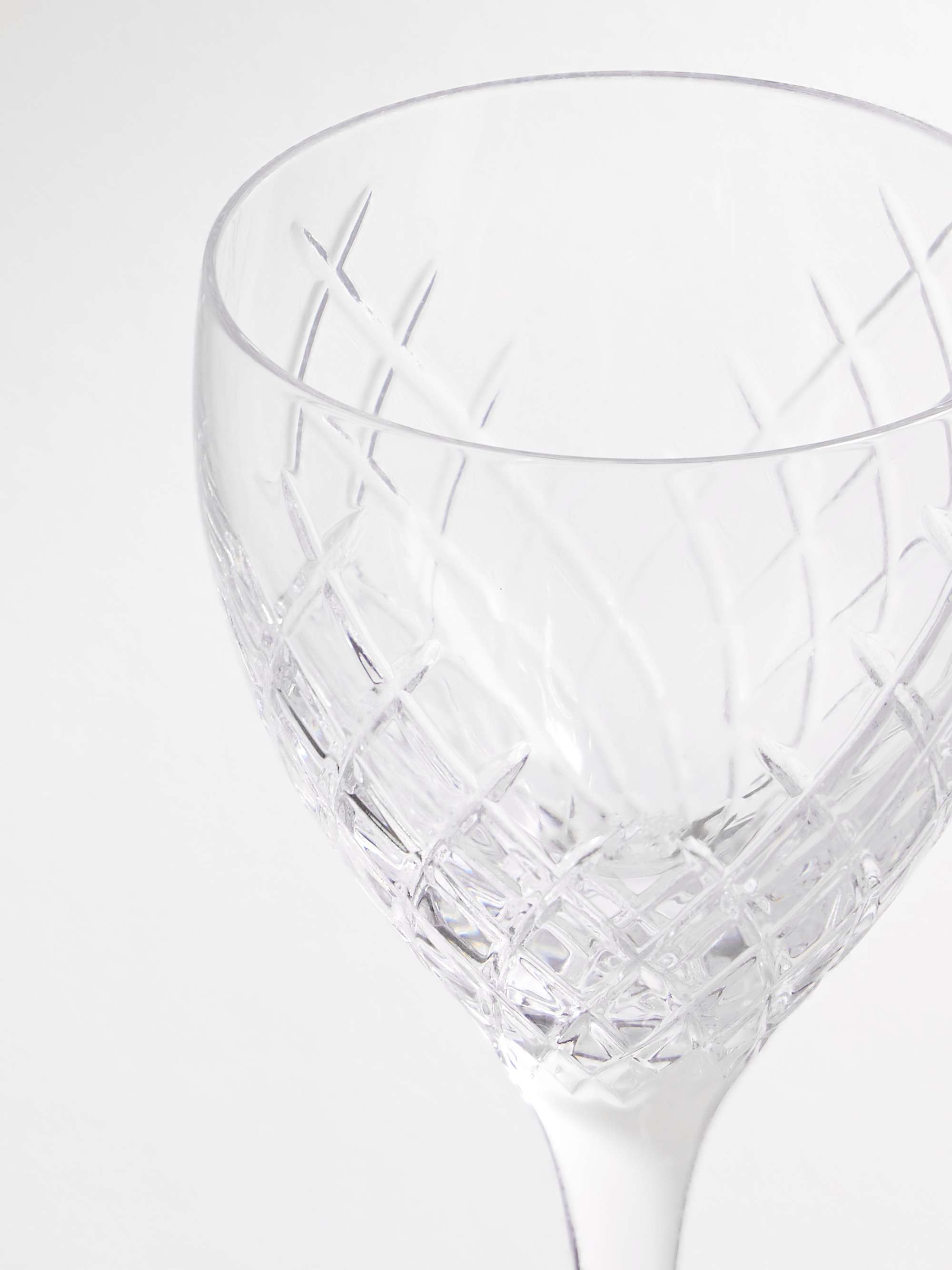 SOHO HOME Barwell Set of Four Crystal White Wine Glasses for Men MR