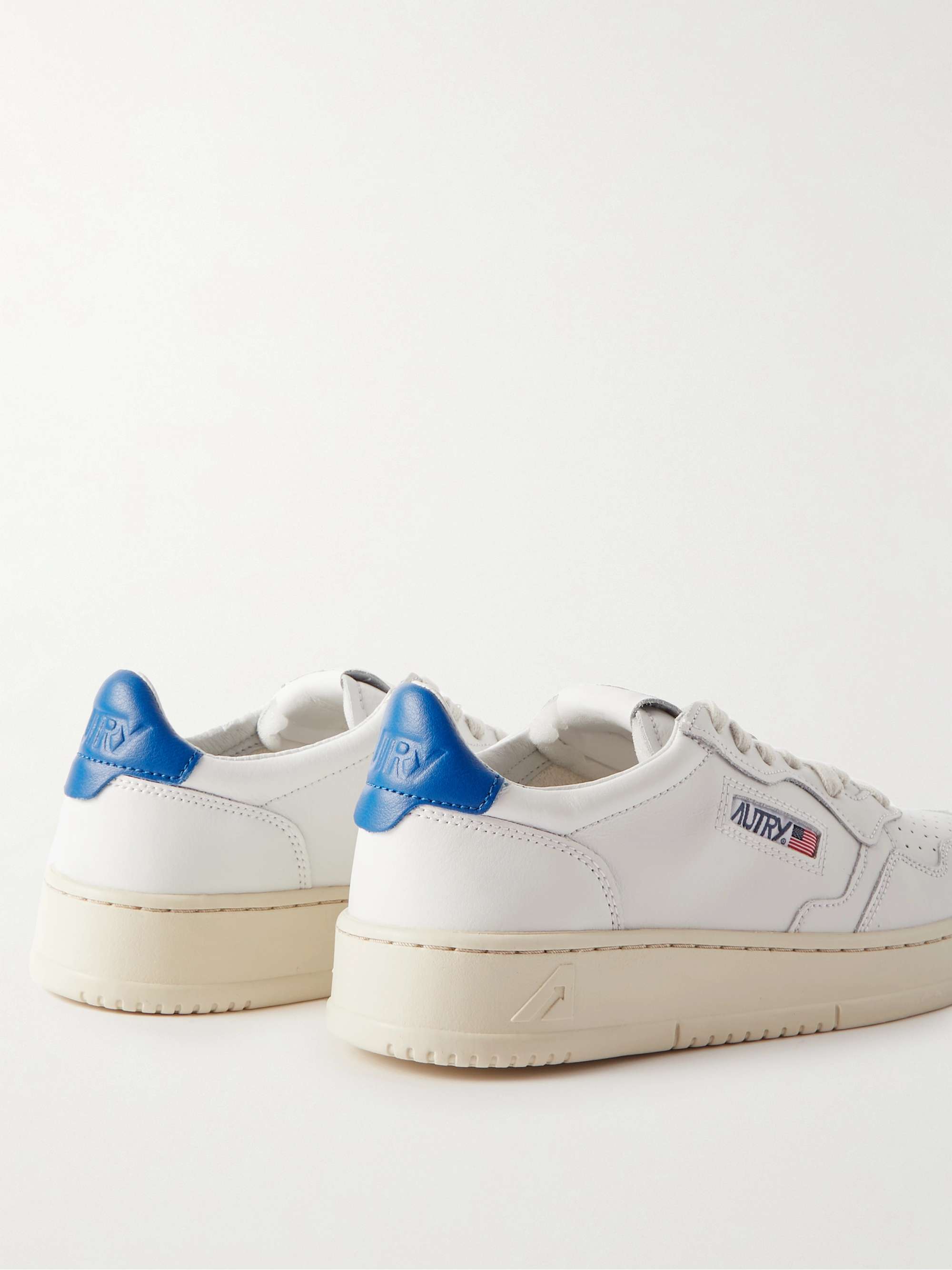 AUTRY Medalist Leather Sneakers