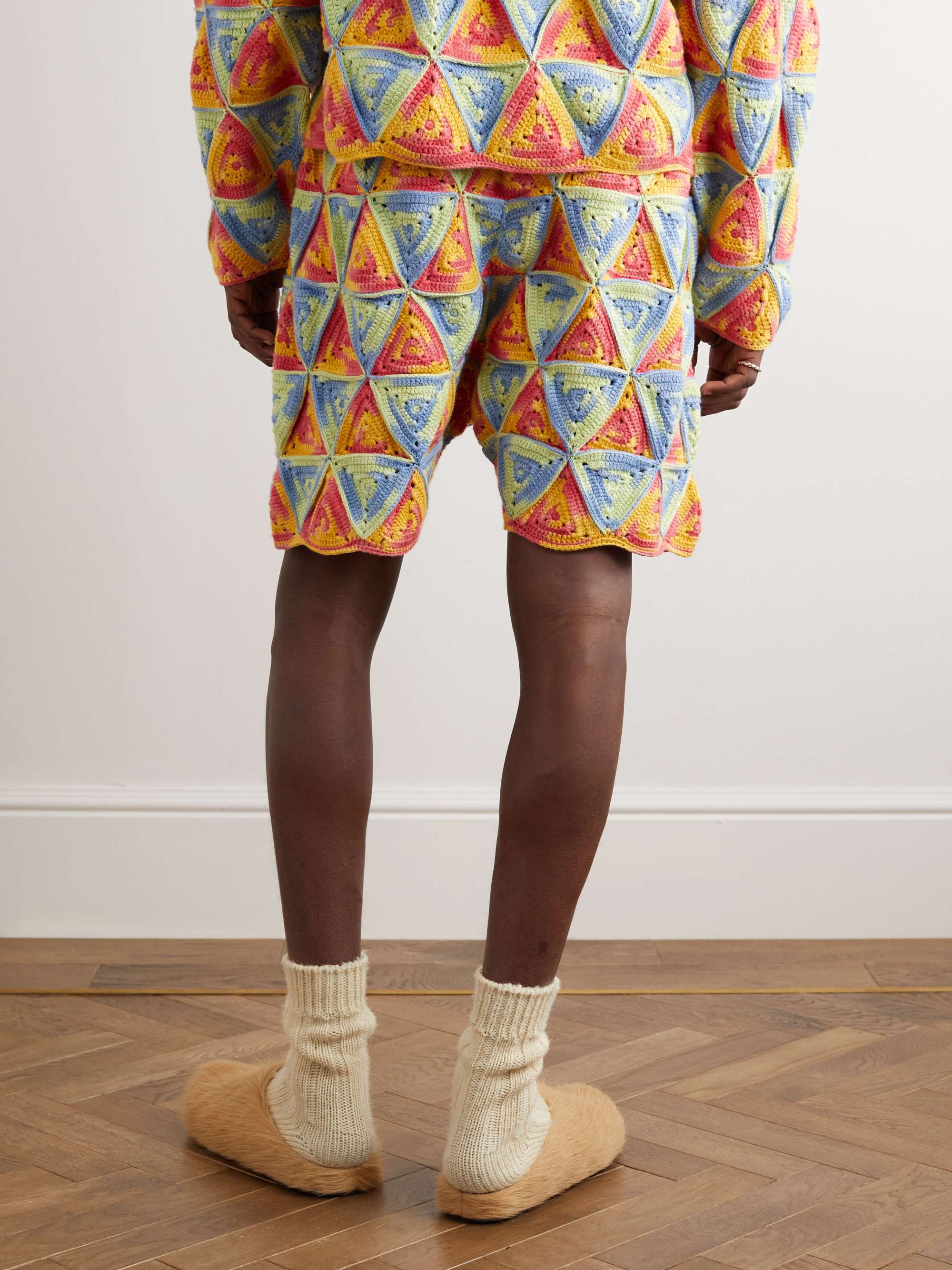 THE ELDER STATESMAN Solar Straight-Leg Crocheted Cotton Drawstring Shorts