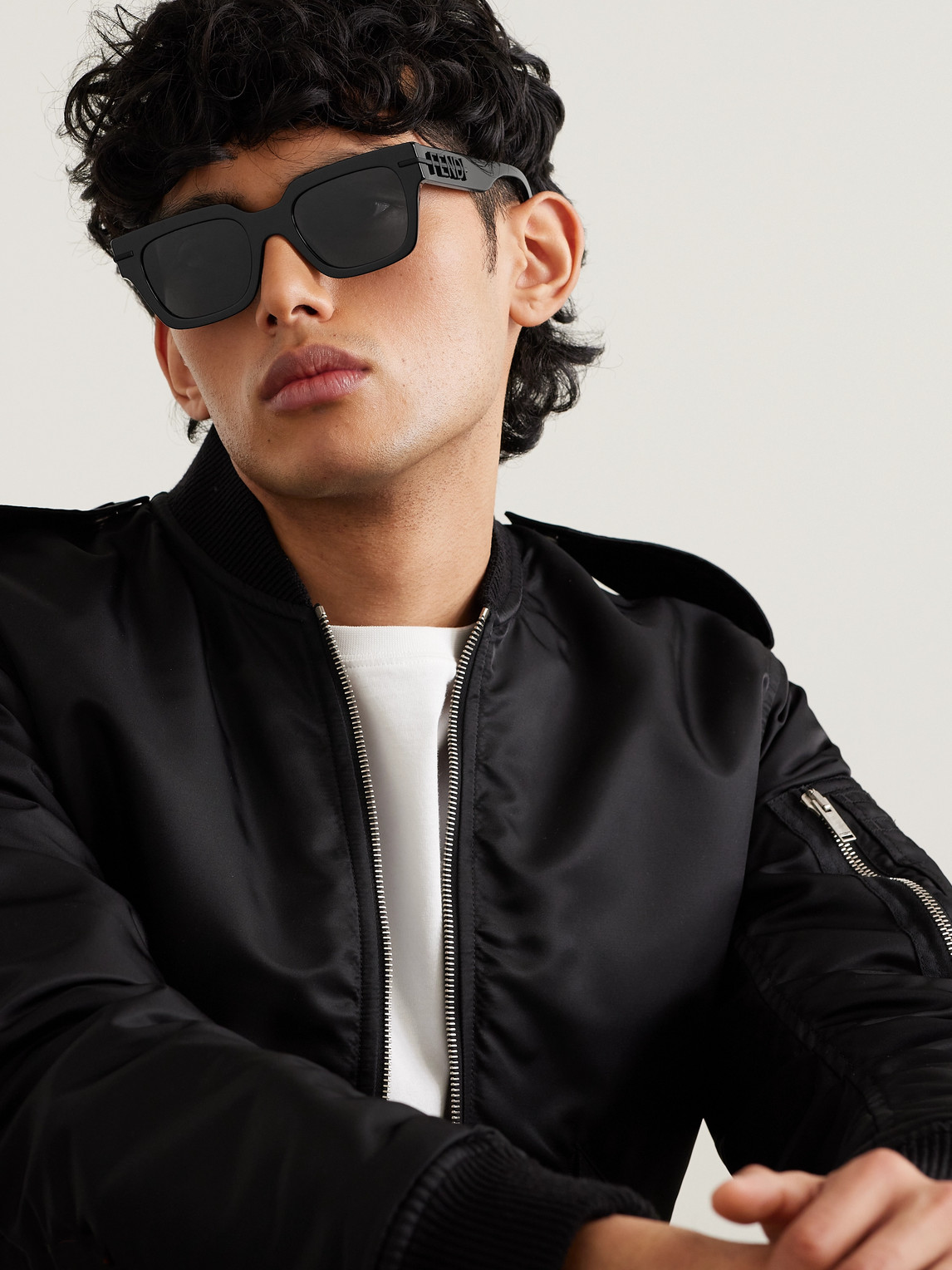Shop Fendi Graphy Sqaure-frame Acetate Sunglasses In Black