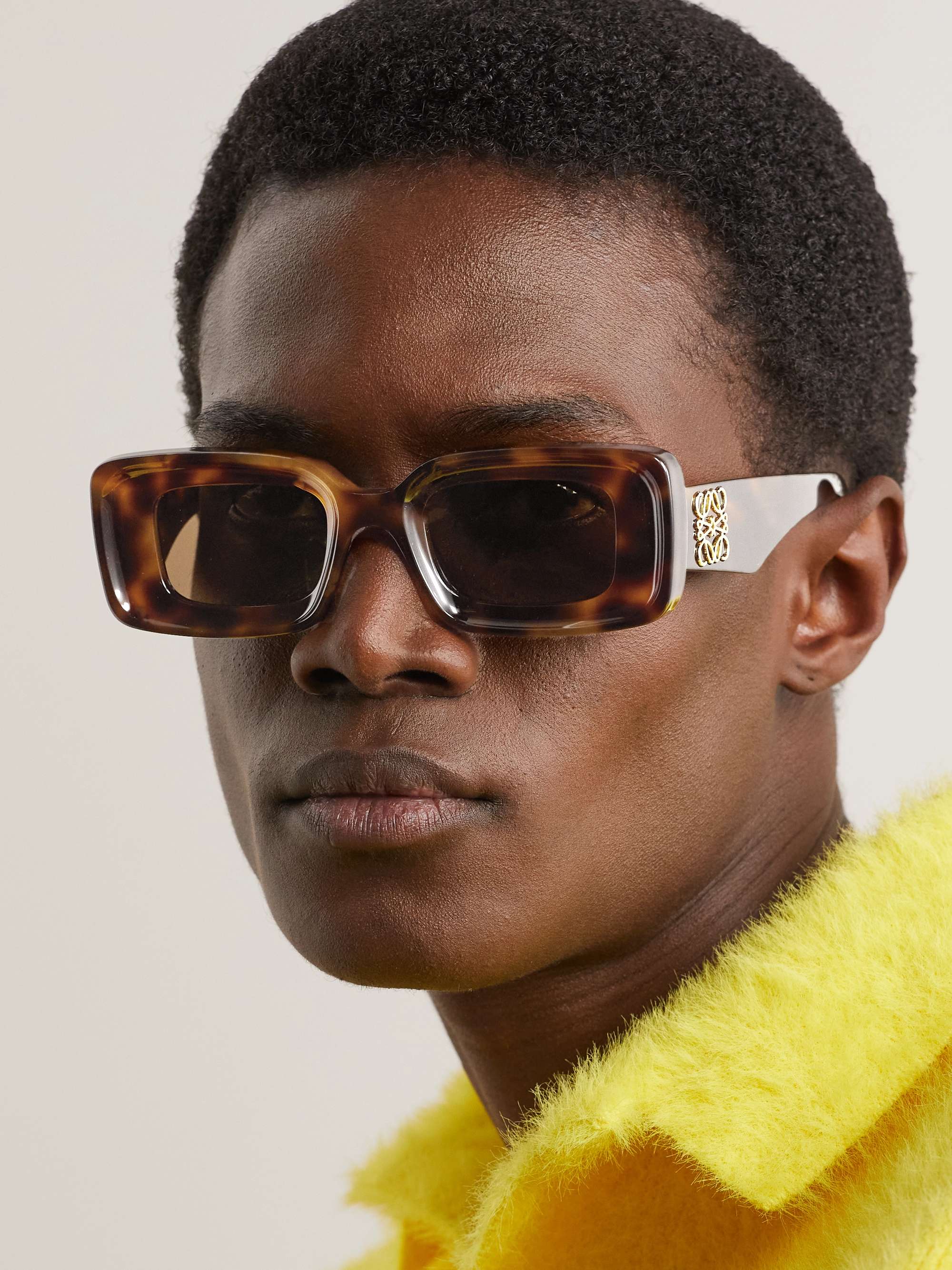 Loewe eyewear shop