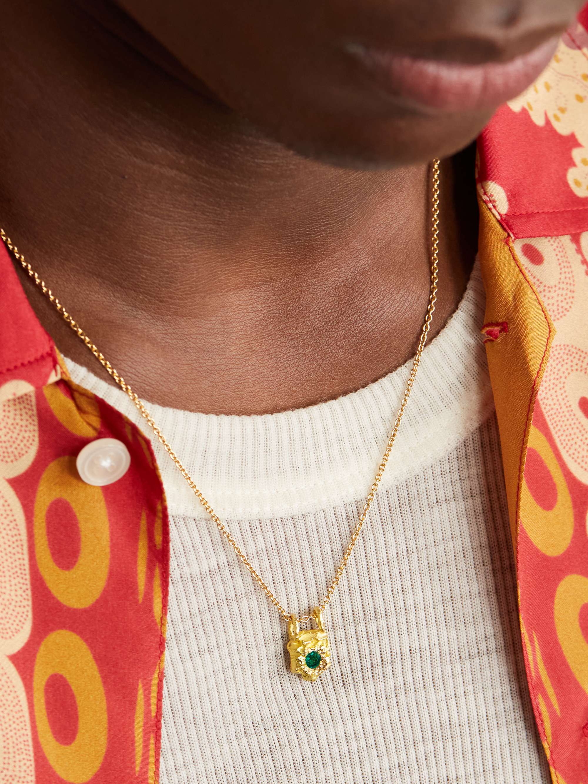 The rock shop gold chain