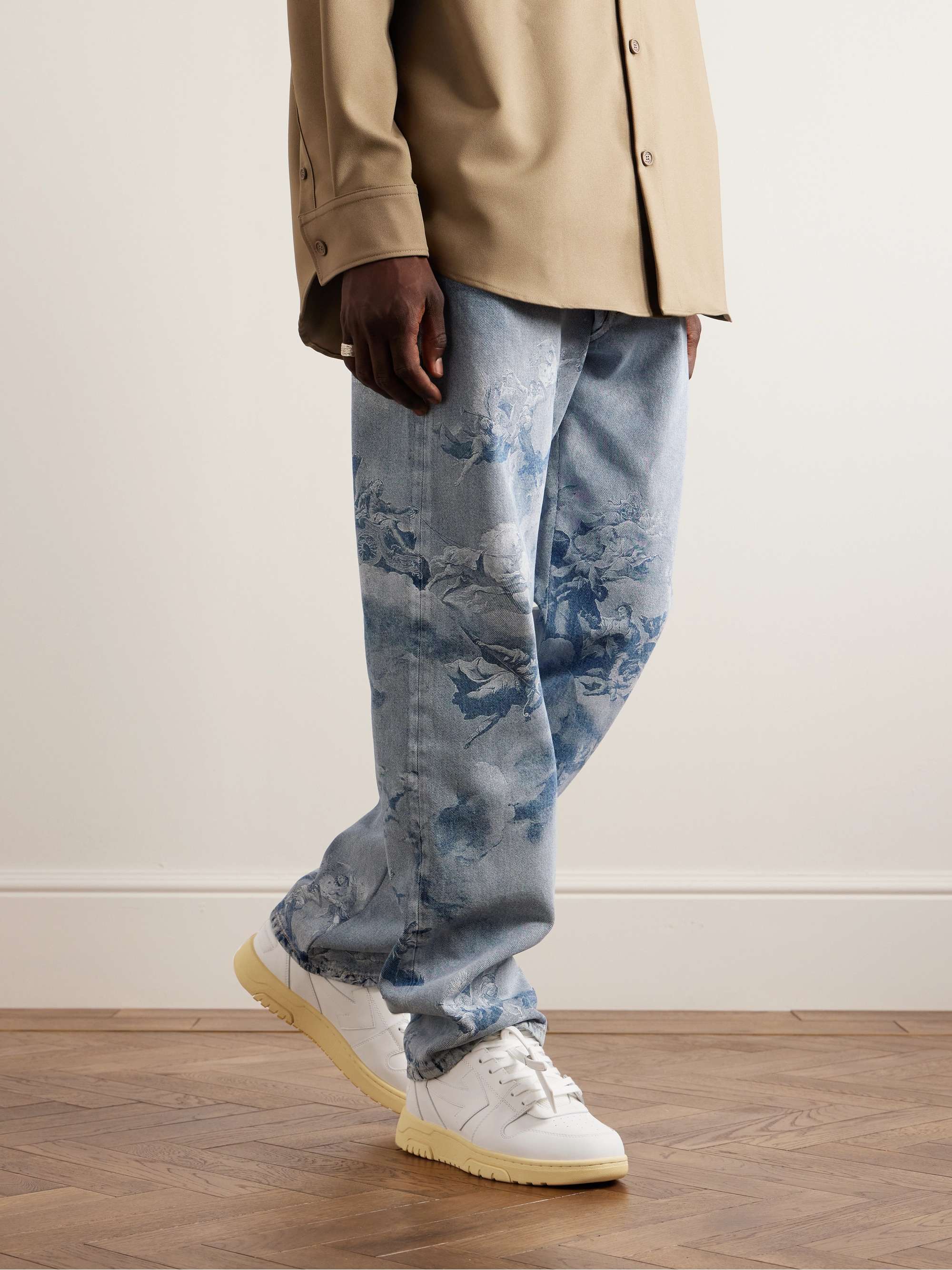 OFF-WHITE 