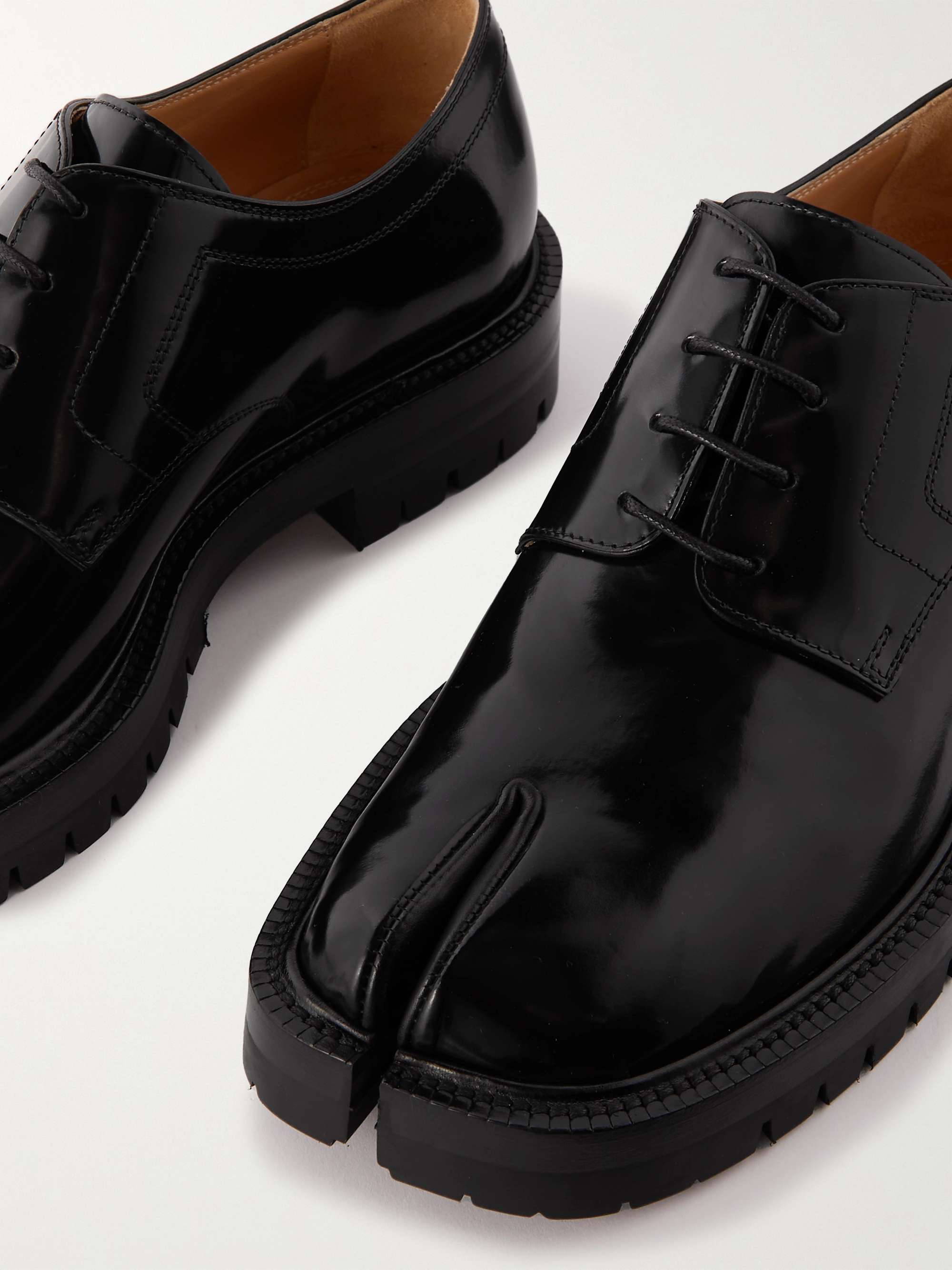 MAISON MARGIELA Tabi Split-Toe Polished-Leather Derby Shoes for Men ...