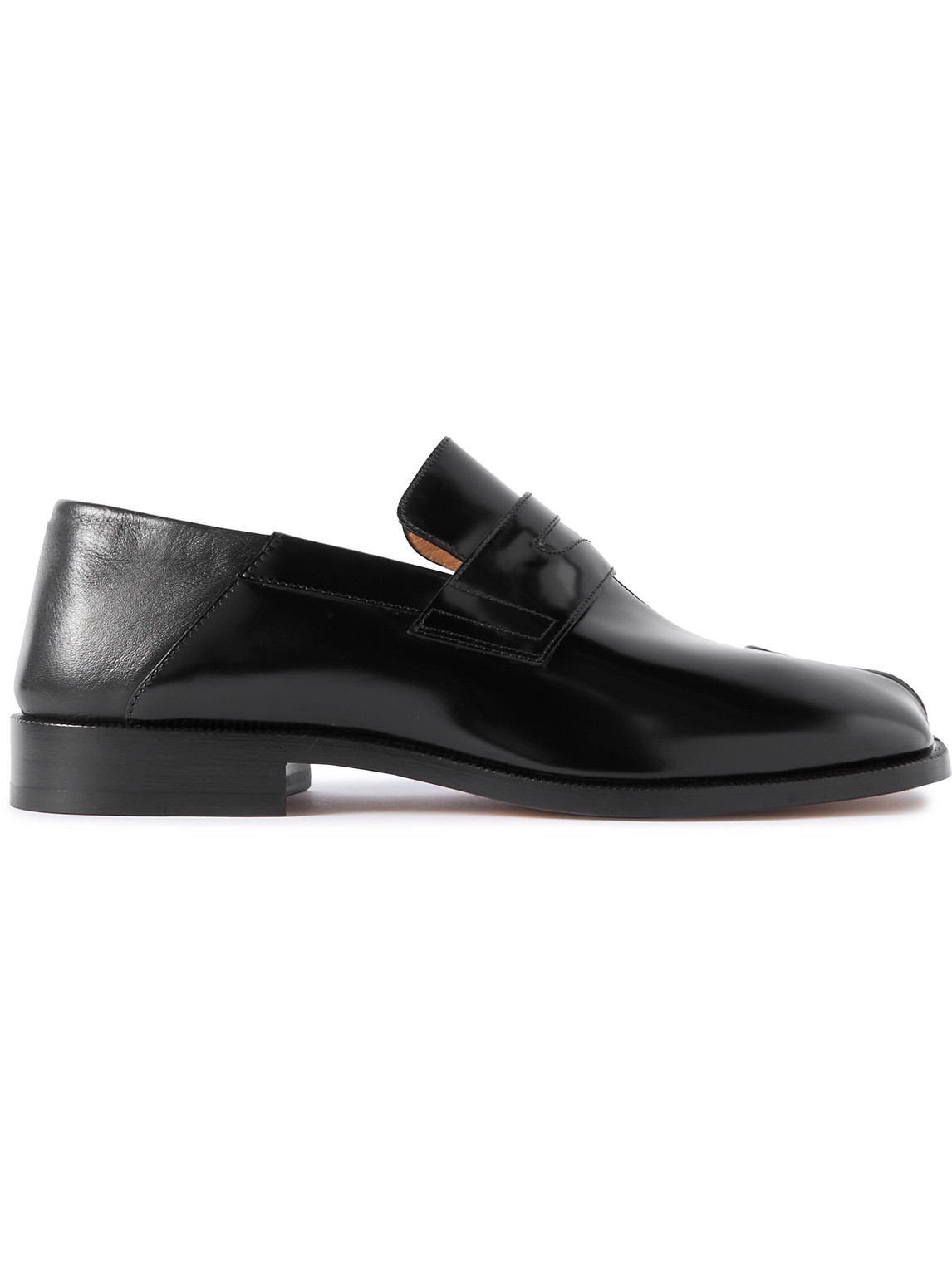 Maison Margiela Tabi Split-toe Patent-leather Loafers In Black