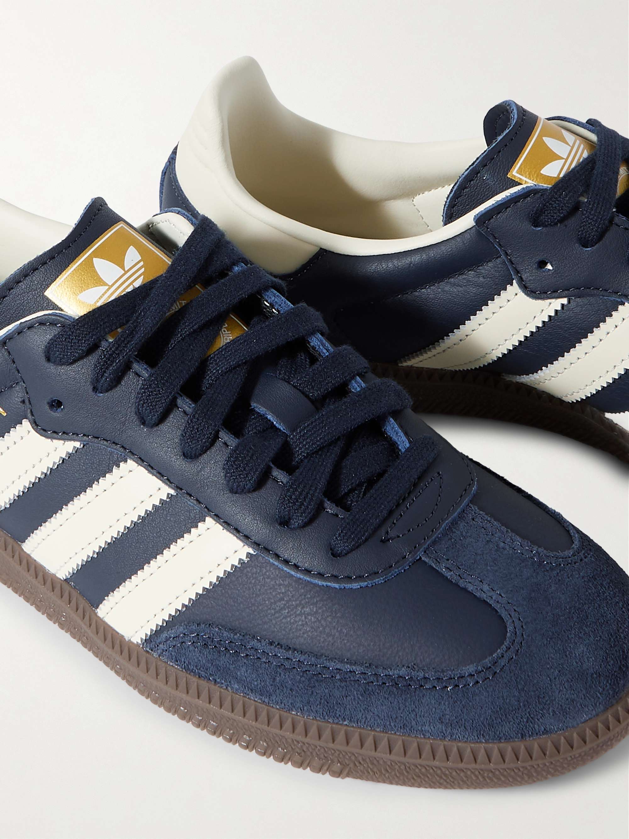 ADIDAS ORIGINALS 