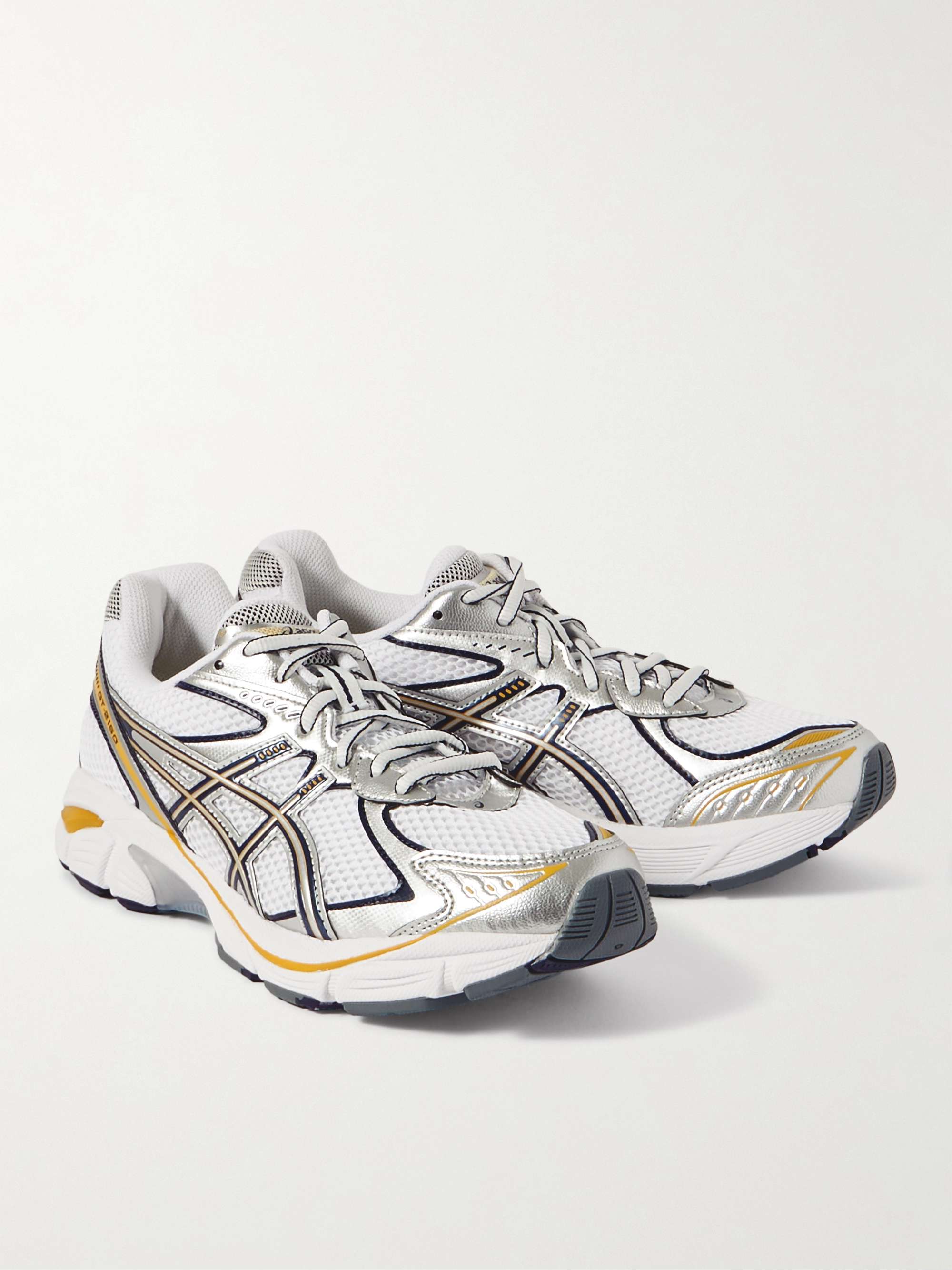 ASICS 