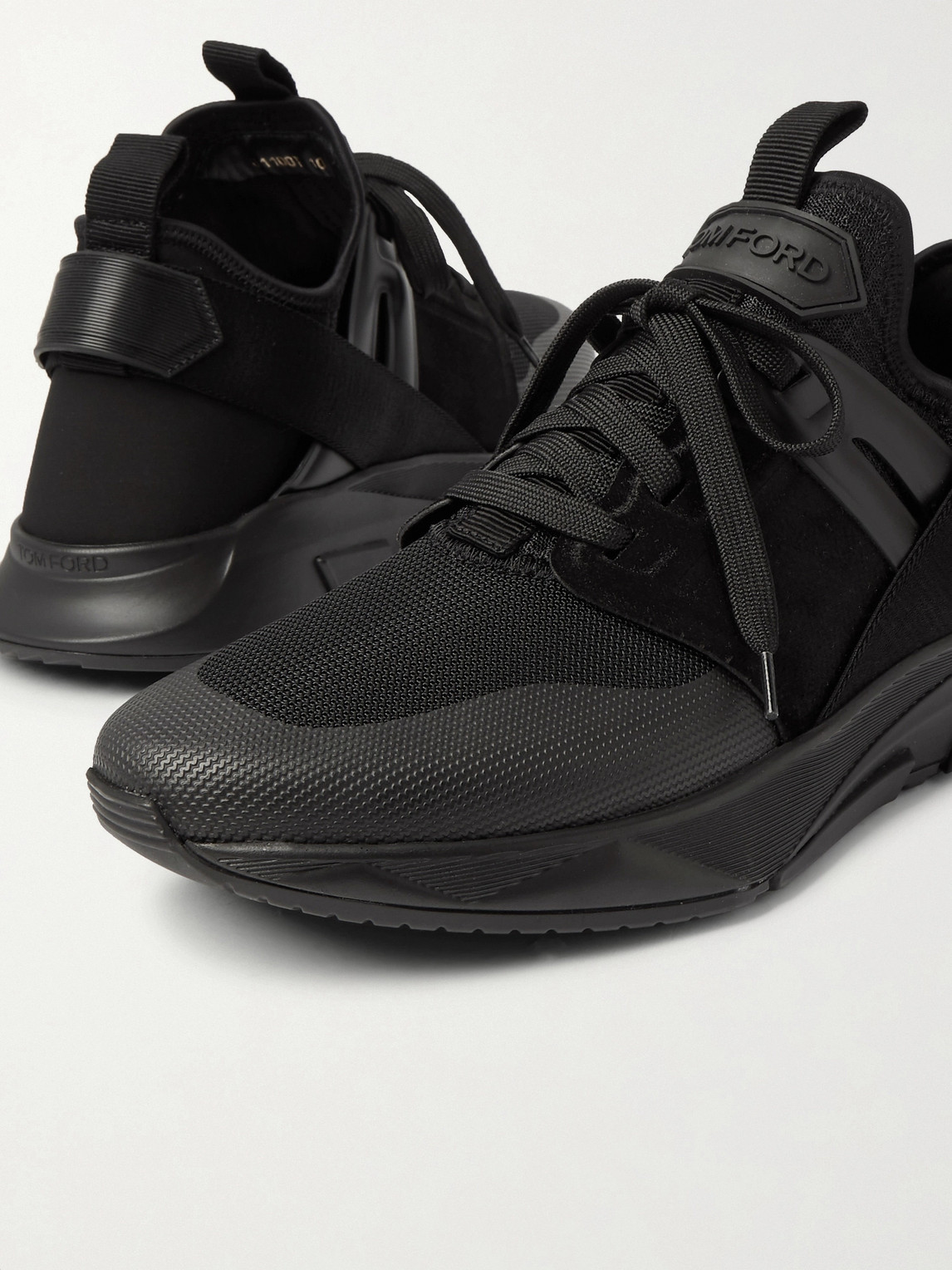 Tom Ford A Pair Of Low-cut Casual Shoes In Black