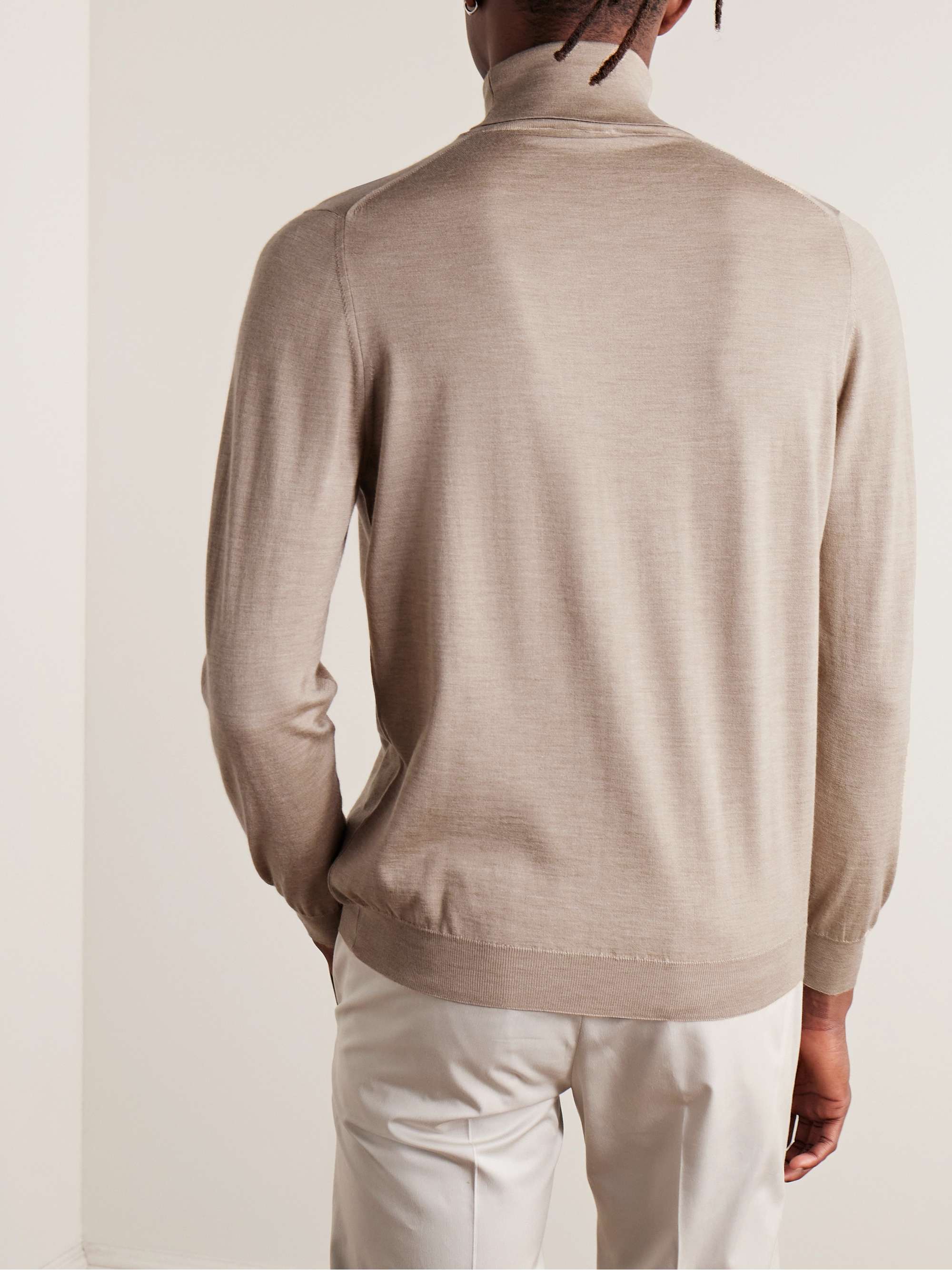 KITON 