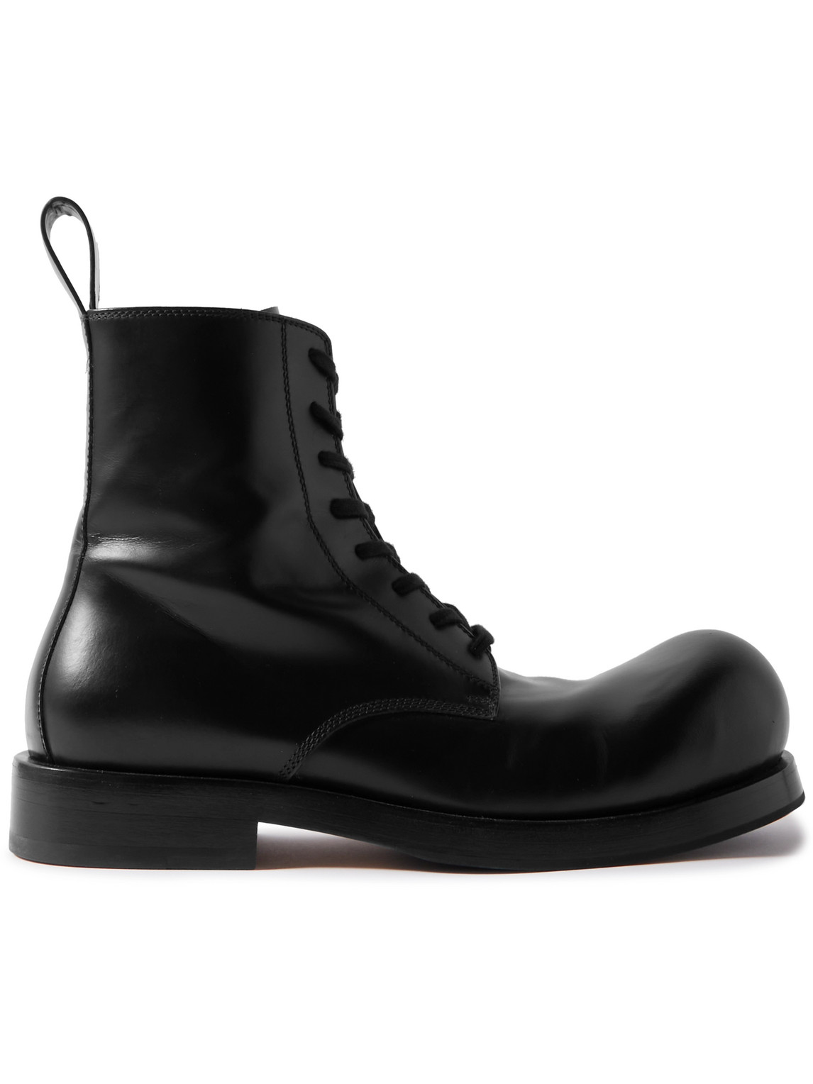 Bottega Veneta Glossed-leather Lace-up Boots In Black
