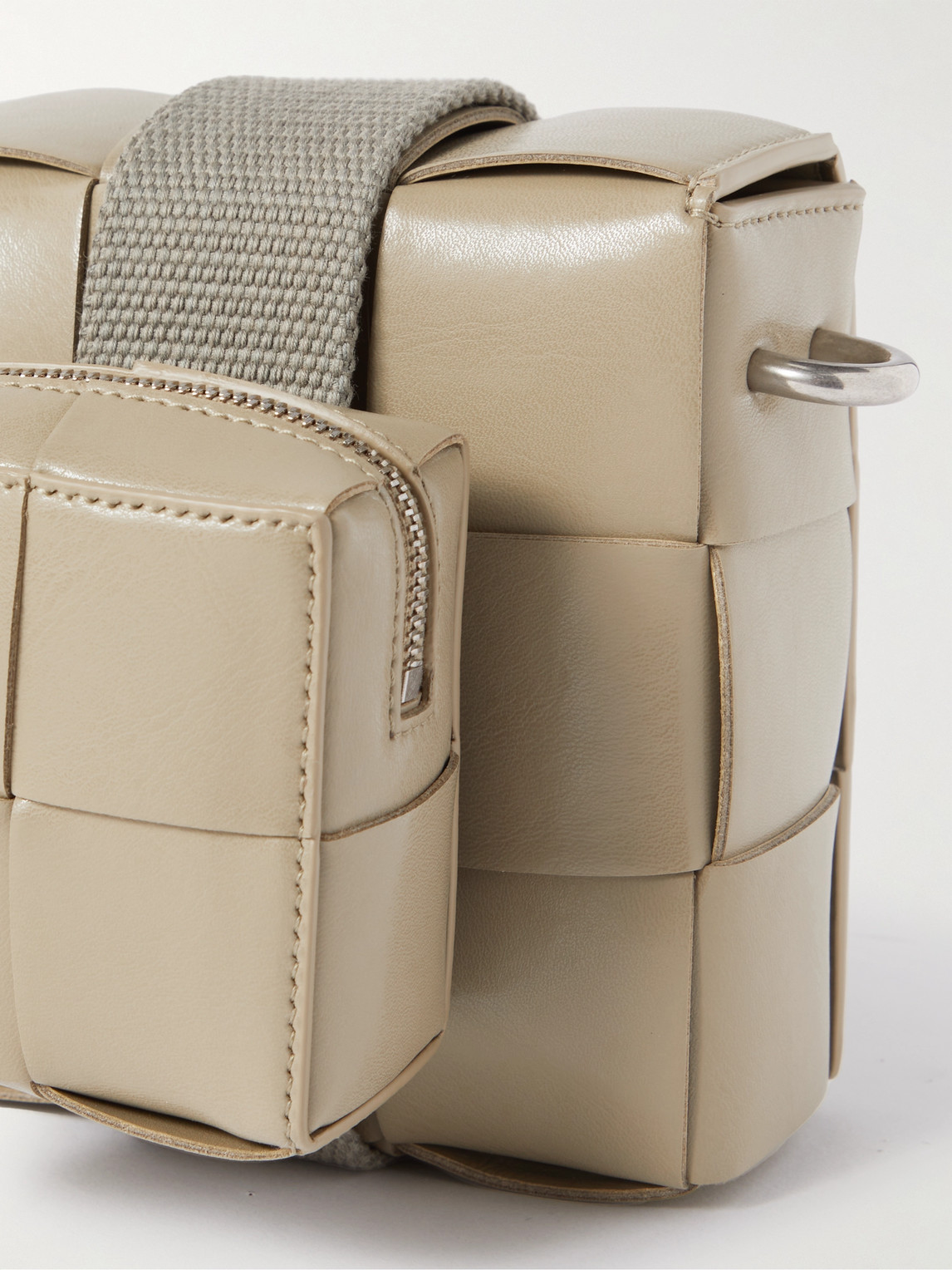 Shop Bottega Veneta Cassette Intrecciato Leather Messenger Bag In Brown