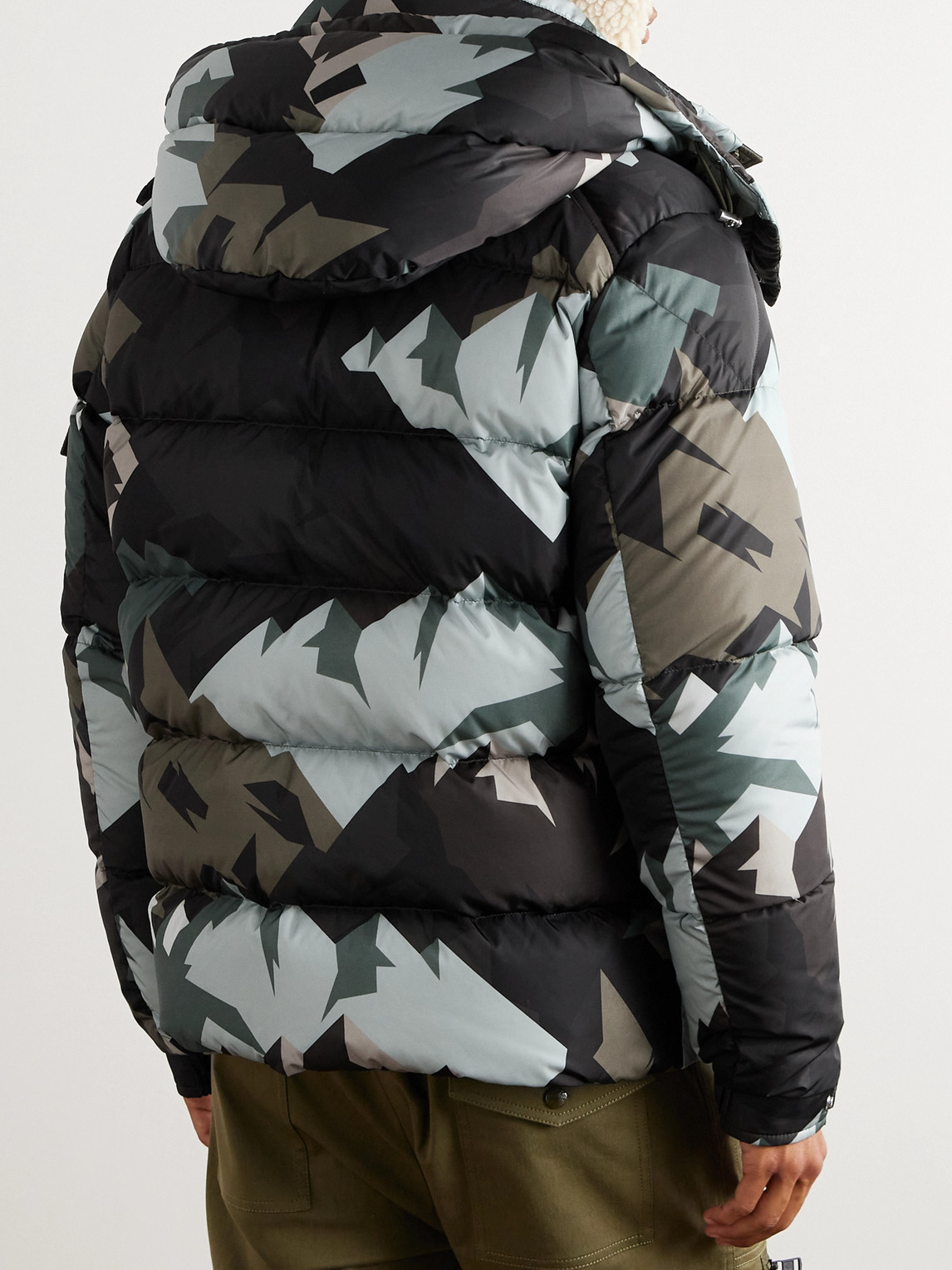 Shop Moncler Mosa Quilted Printed Shell Hooded Down Jacket In Gray