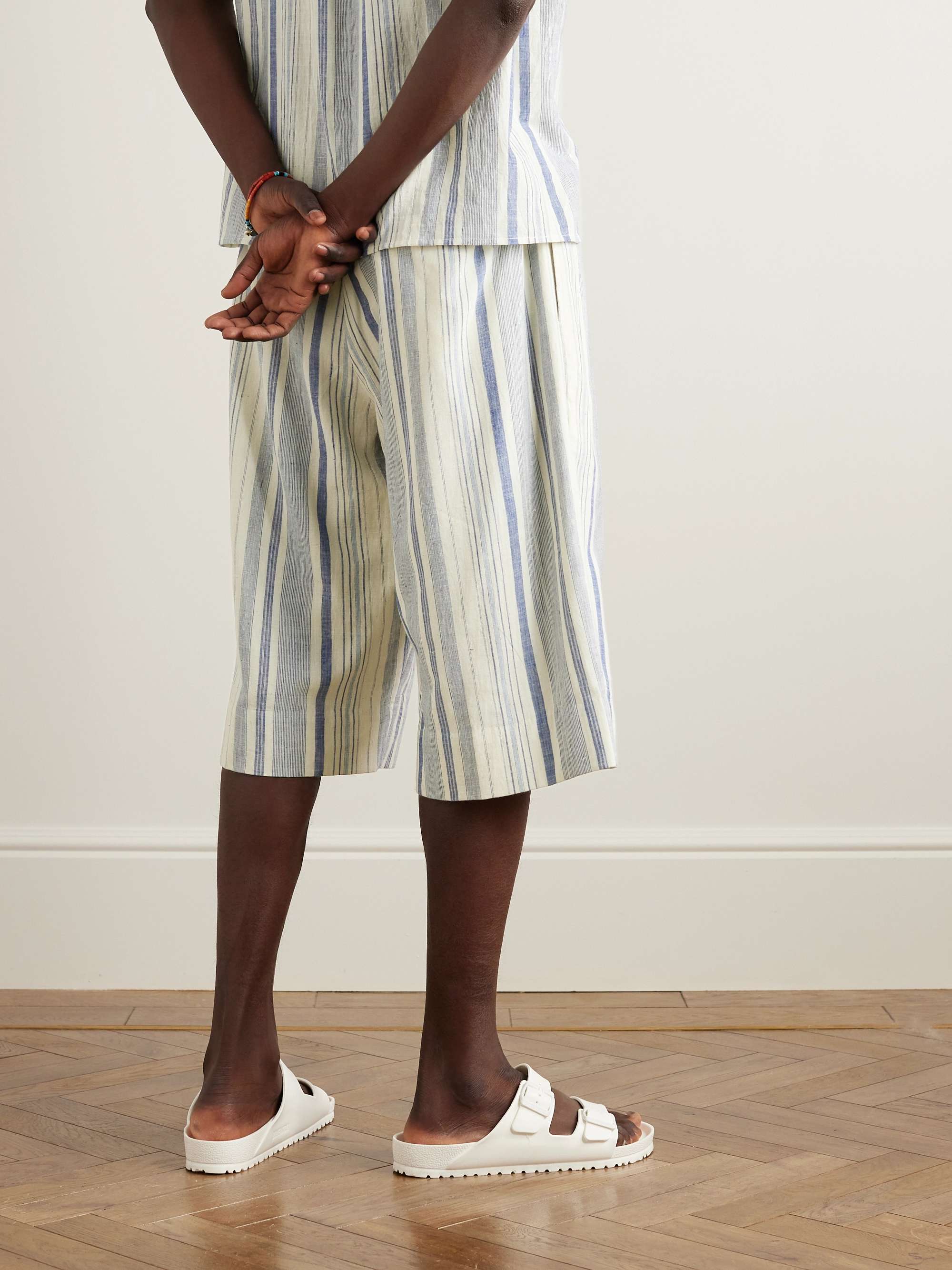11.11/ELEVEN ELEVEN Shorts in cotone biologico a righe