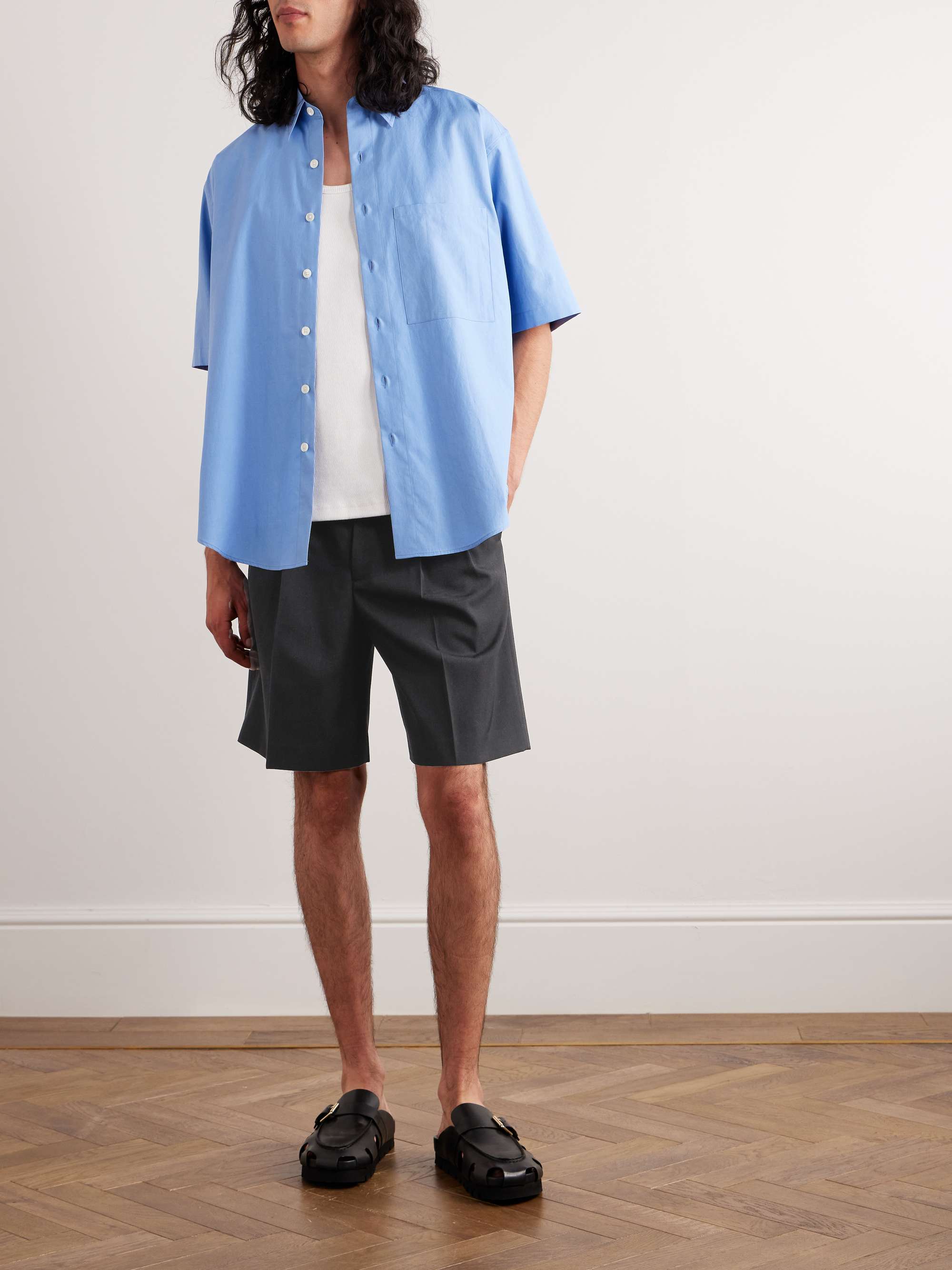 AURALEE Straight-Leg Pleated Wool-Gabardine Shorts for Men | MR PORTER