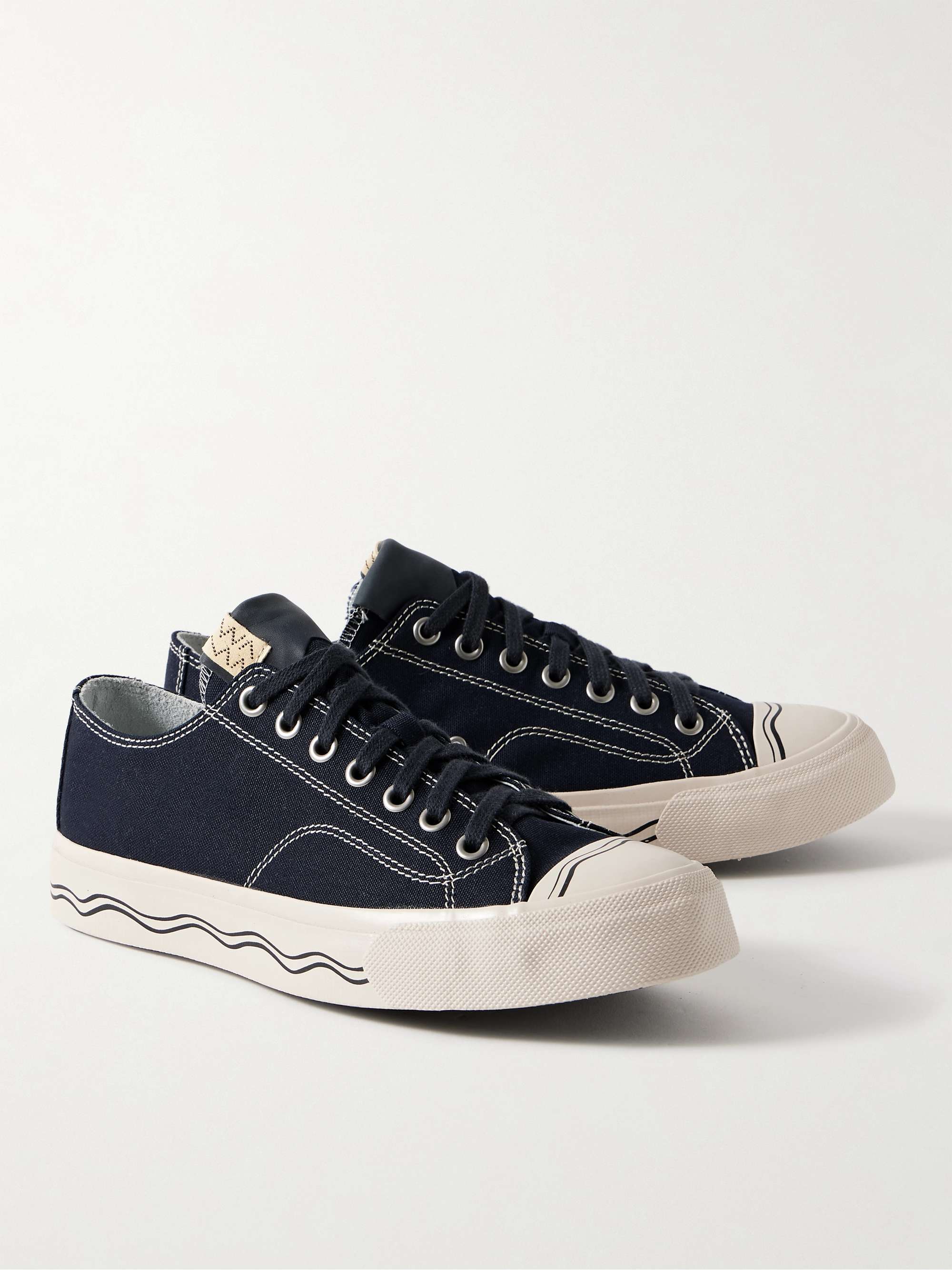 VISVIM 