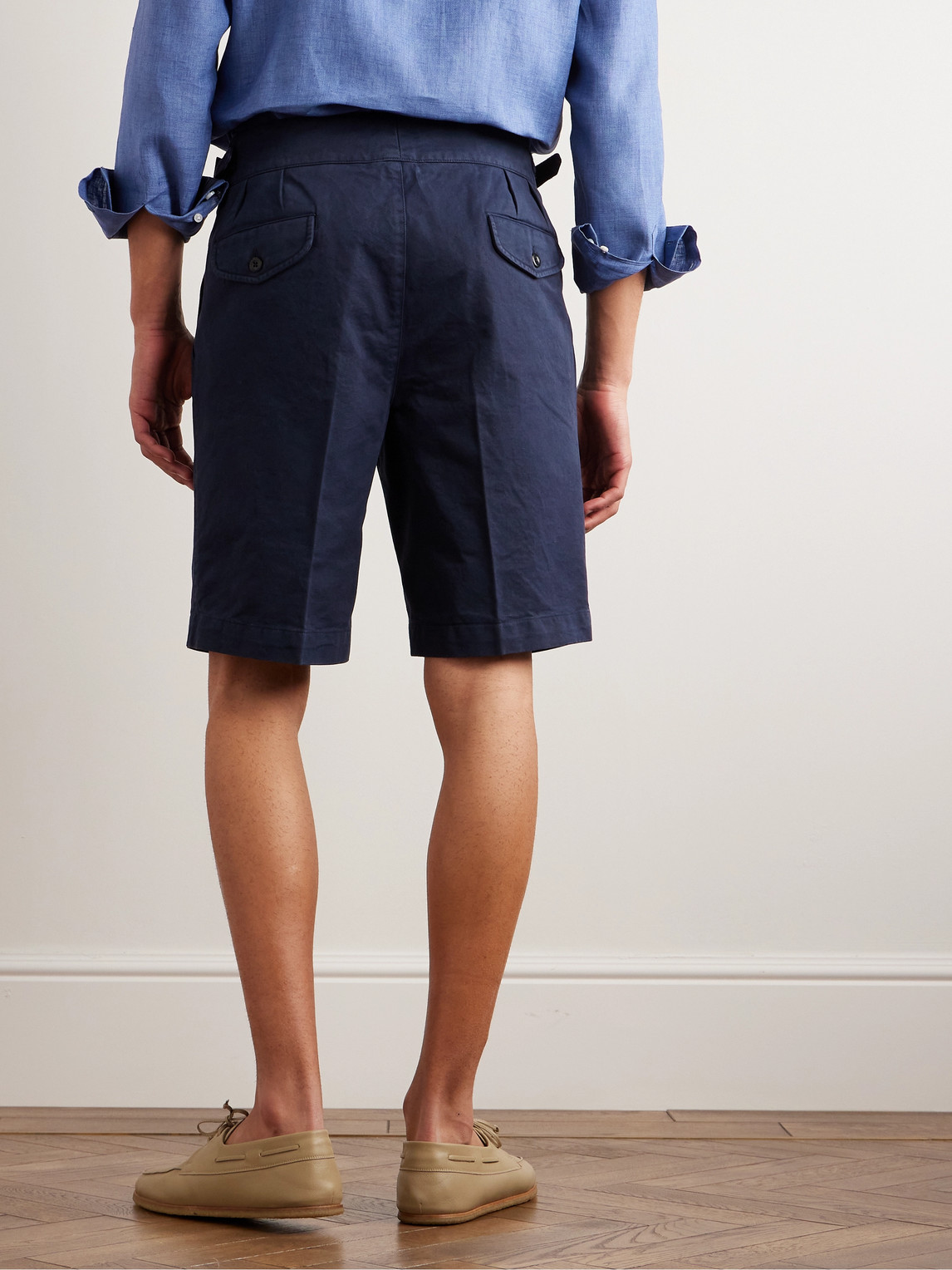 Shop Rubinacci Straight-leg Pleated Cotton-twill Shorts In Blue