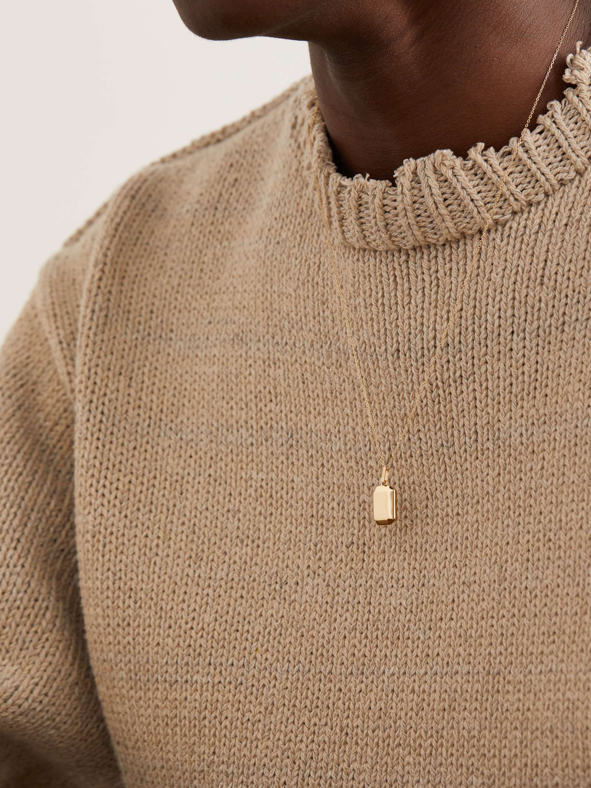 MATEO Gold Pendant Necklace