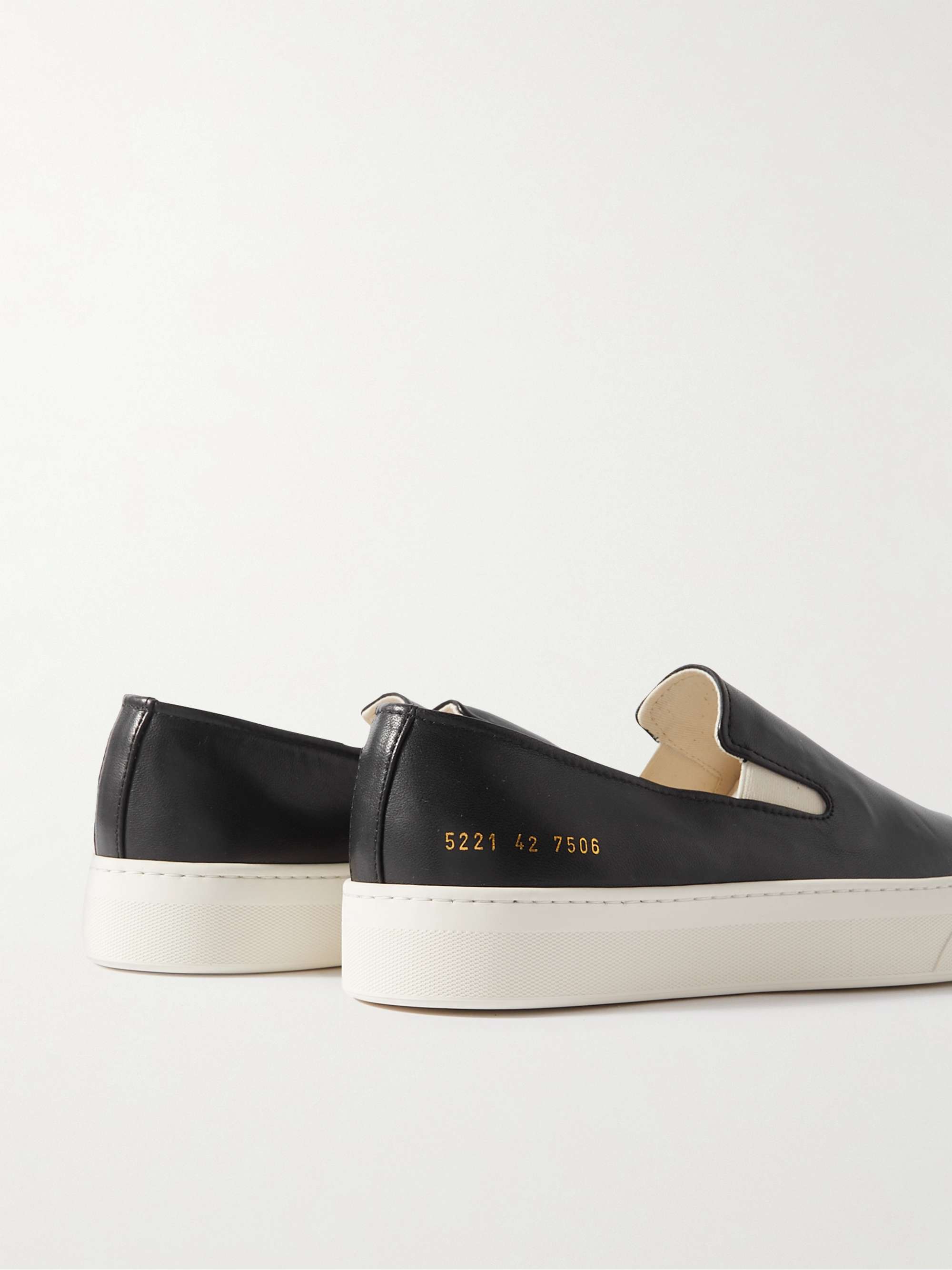 COMMON PROJECTS 