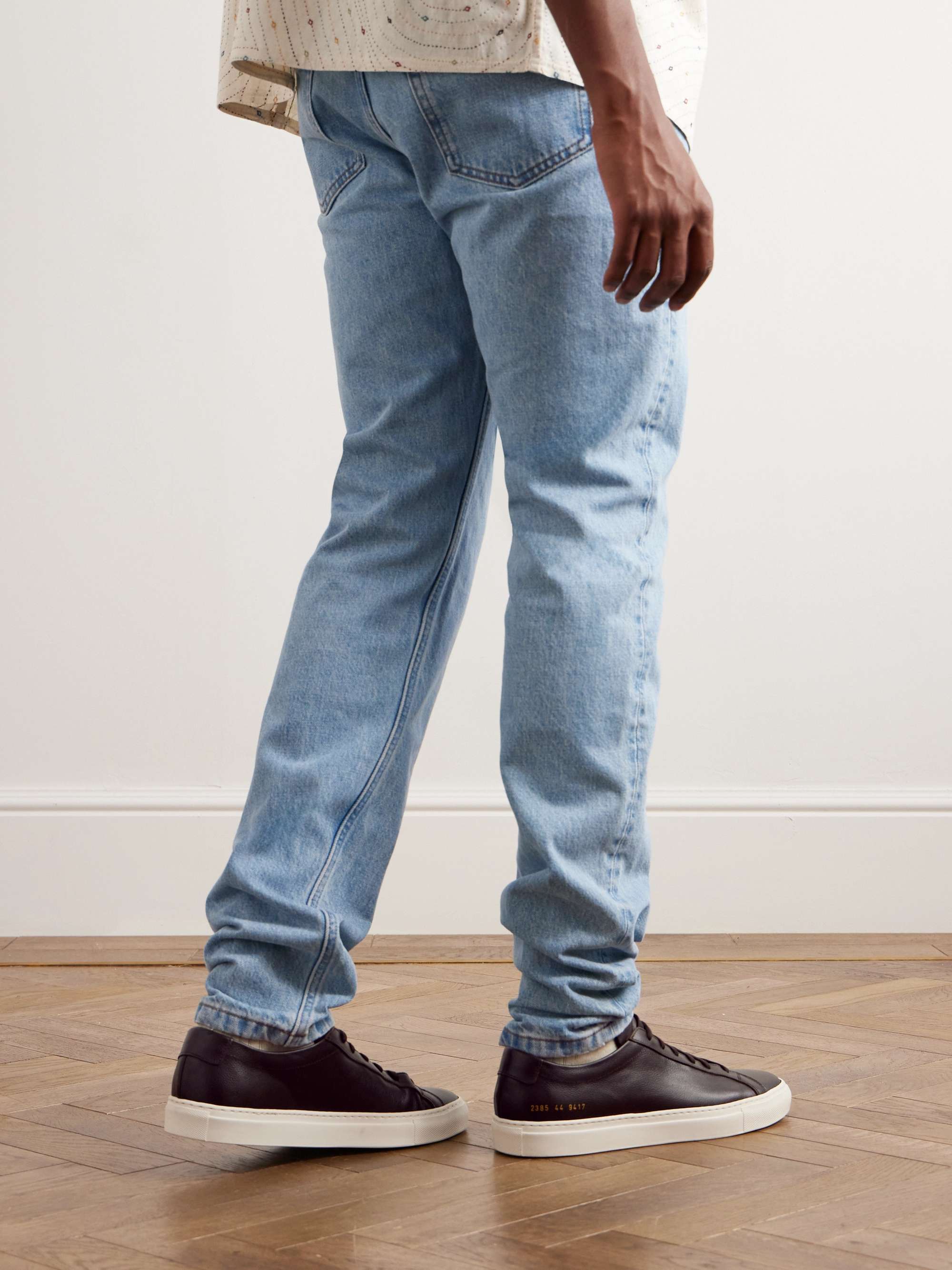 COMMON PROJECTS 