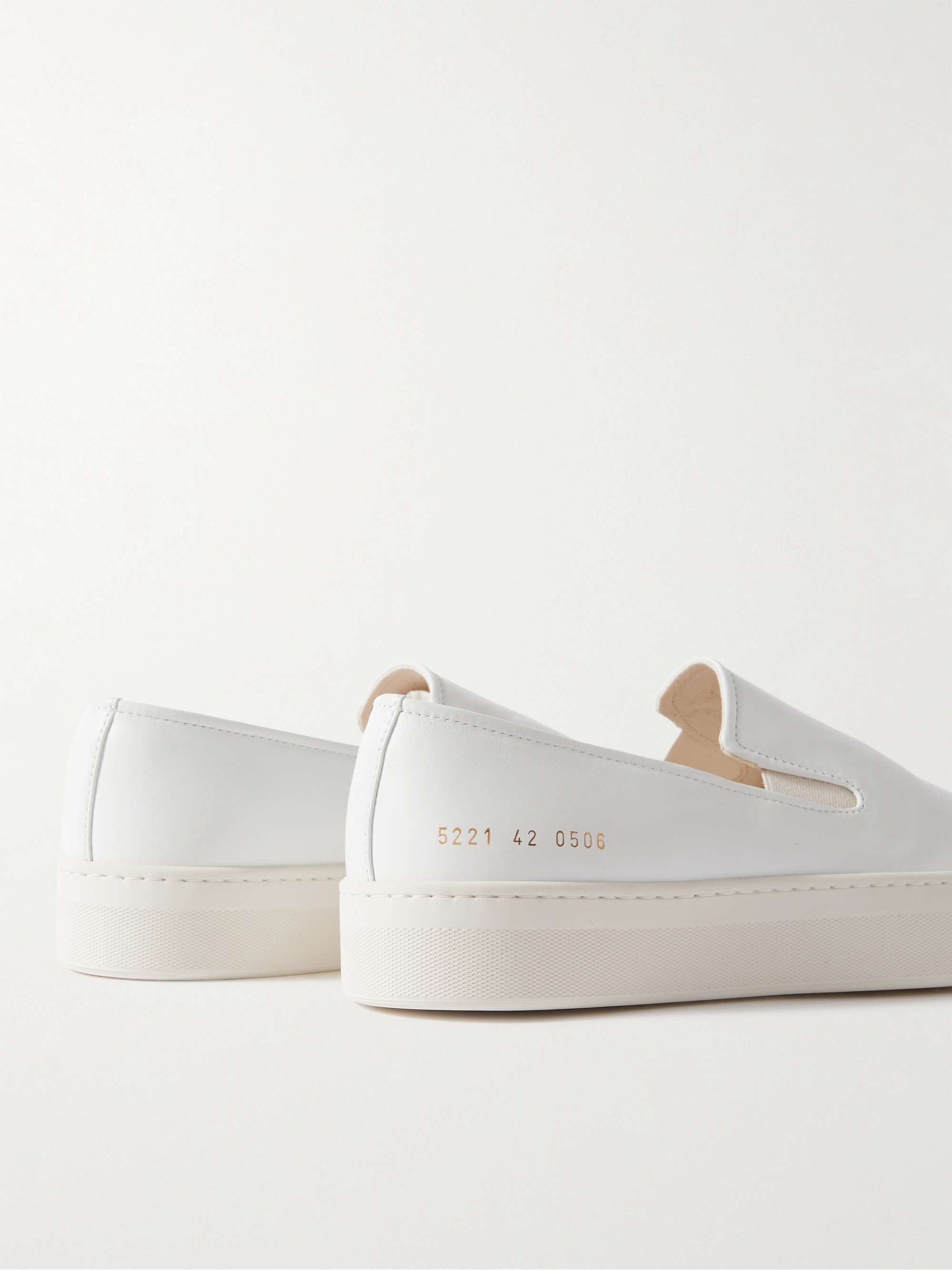 COMMON PROJECTS 