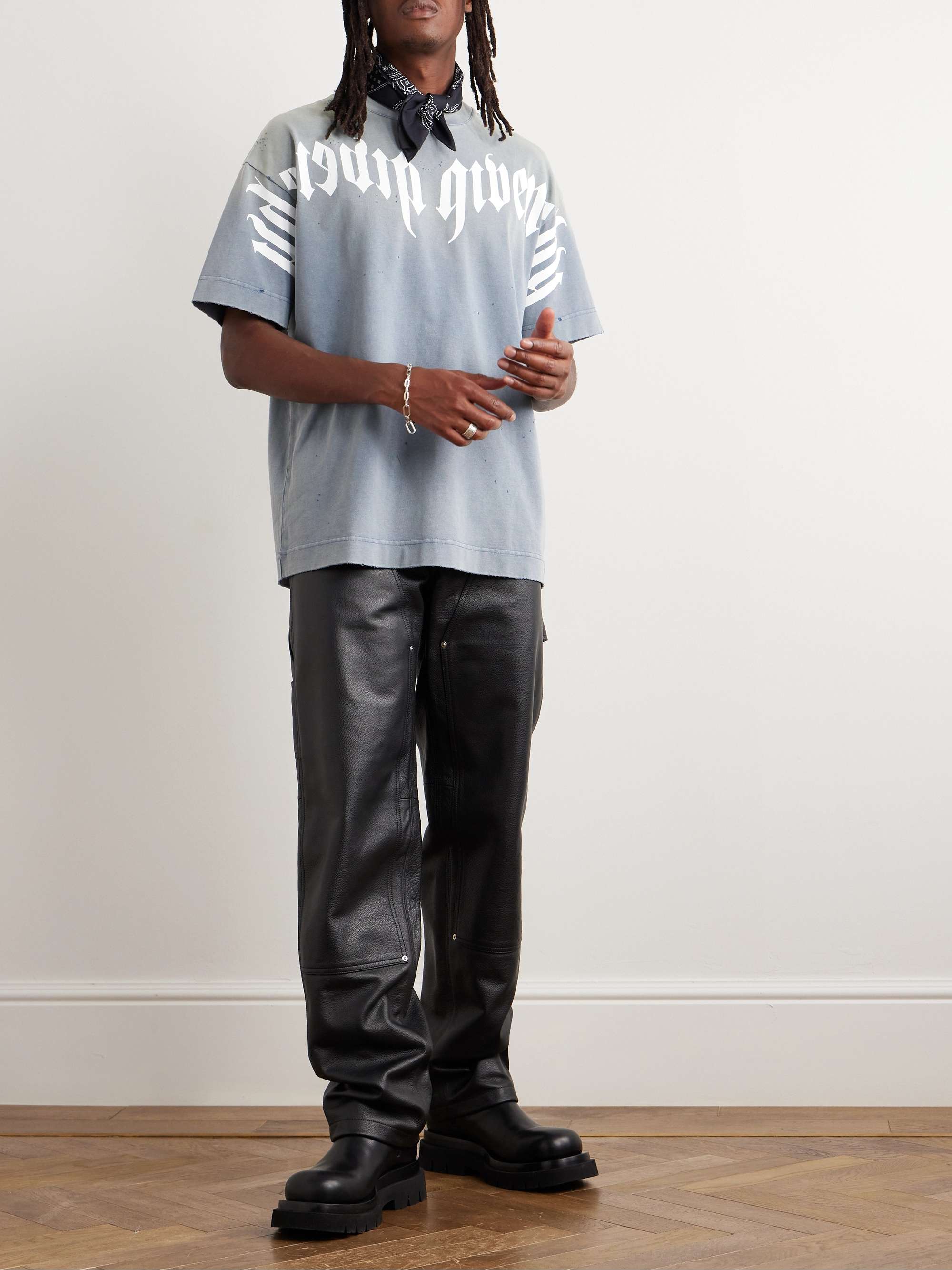 GIVENCHY 