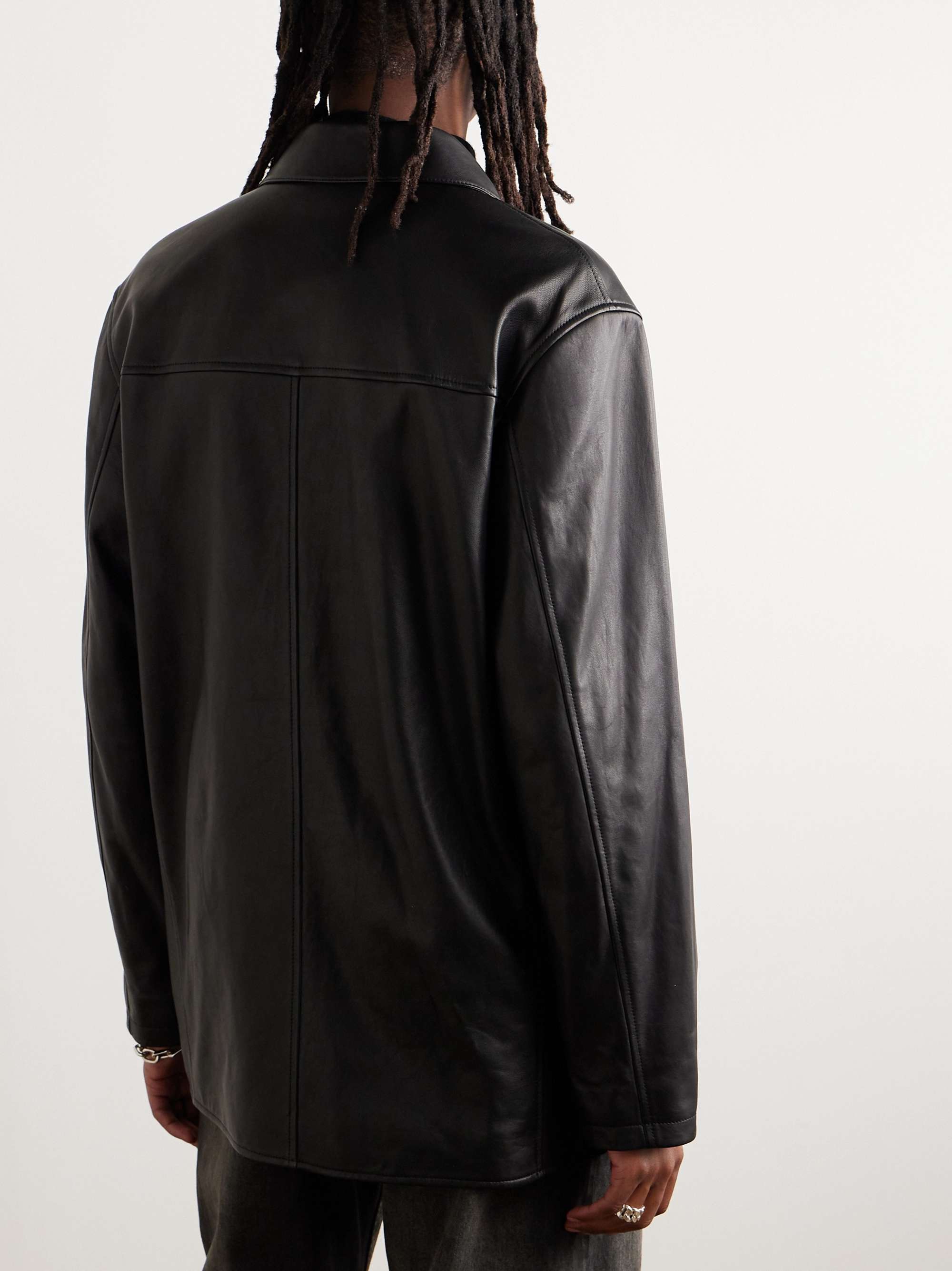 GIVENCHY 