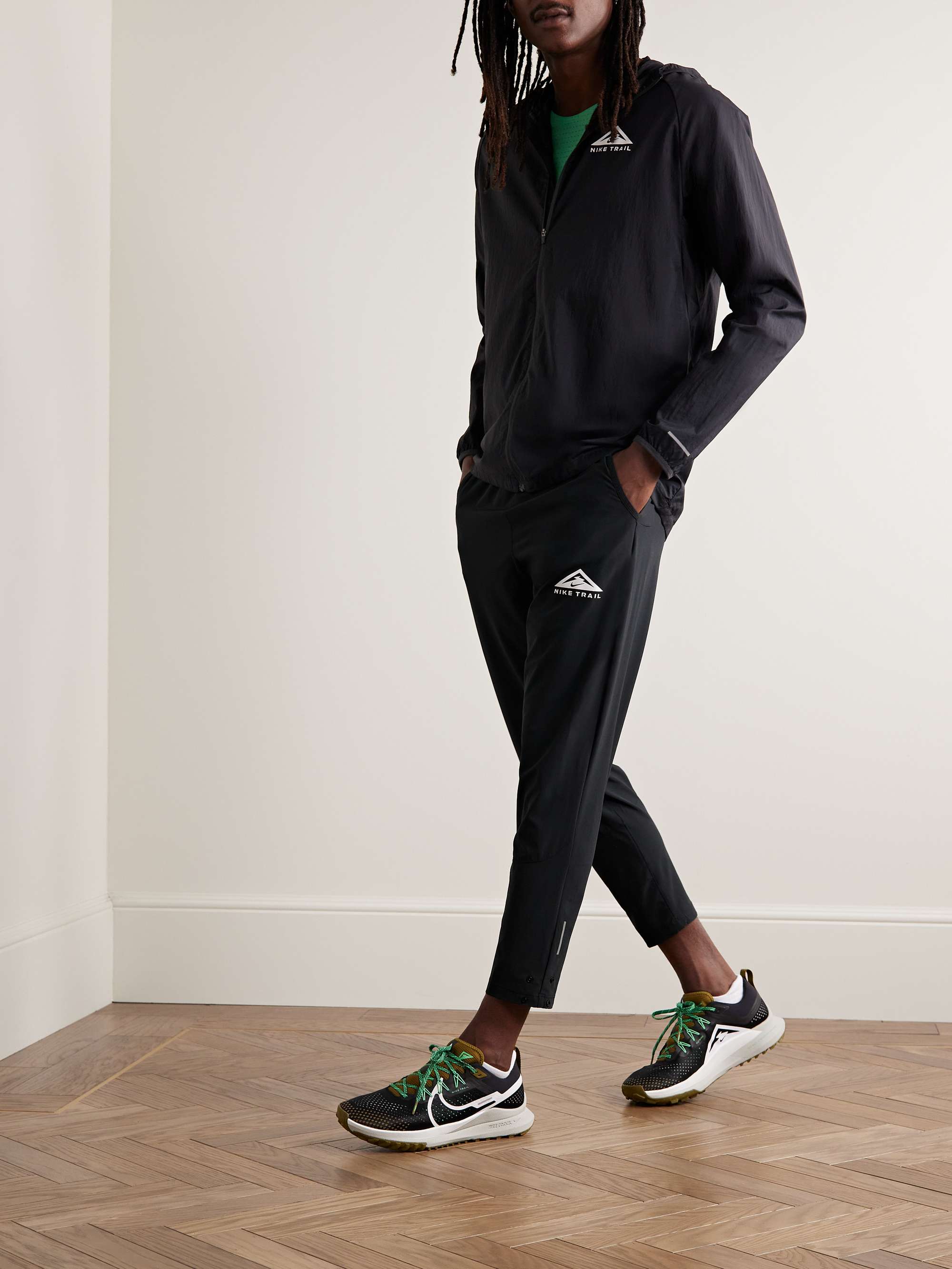 Nike Dri-FIT Academy Men's Woven Soccer Track Pants | Ariessop.vn