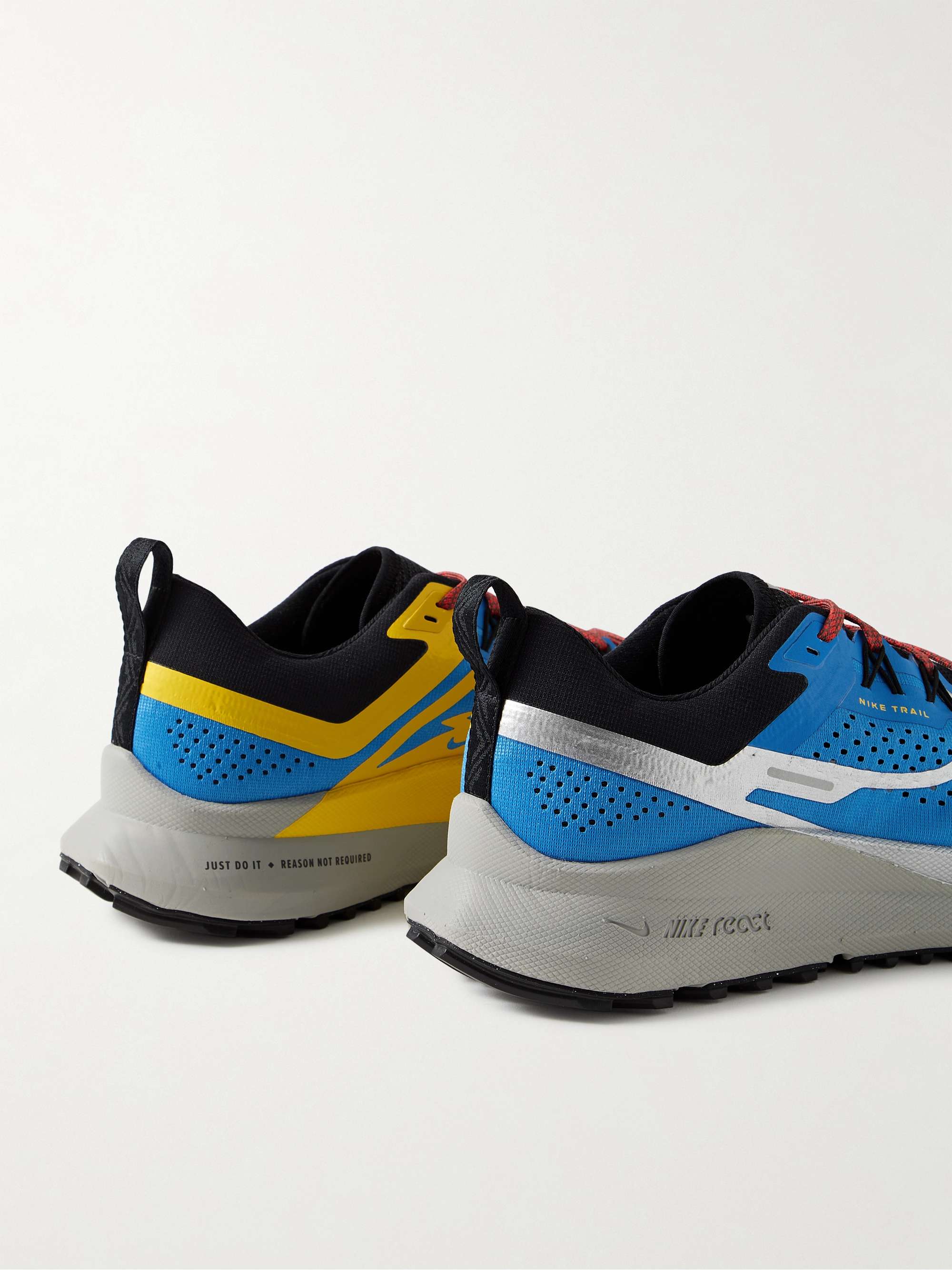 nike peg trail