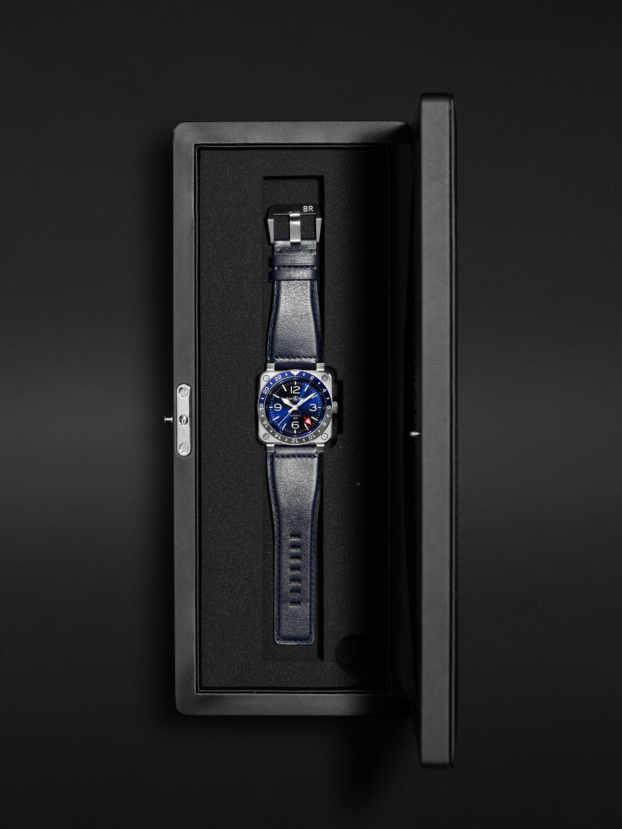 BELL & ROSS 