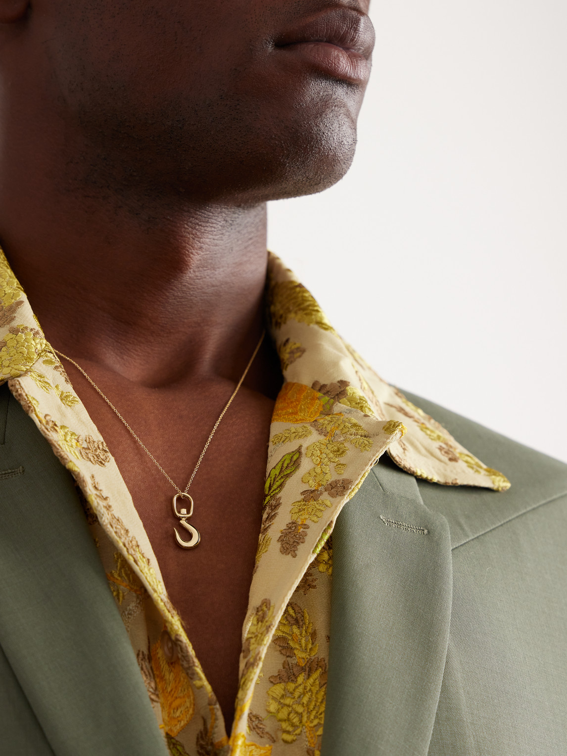 Gold Pendant Necklace — 2