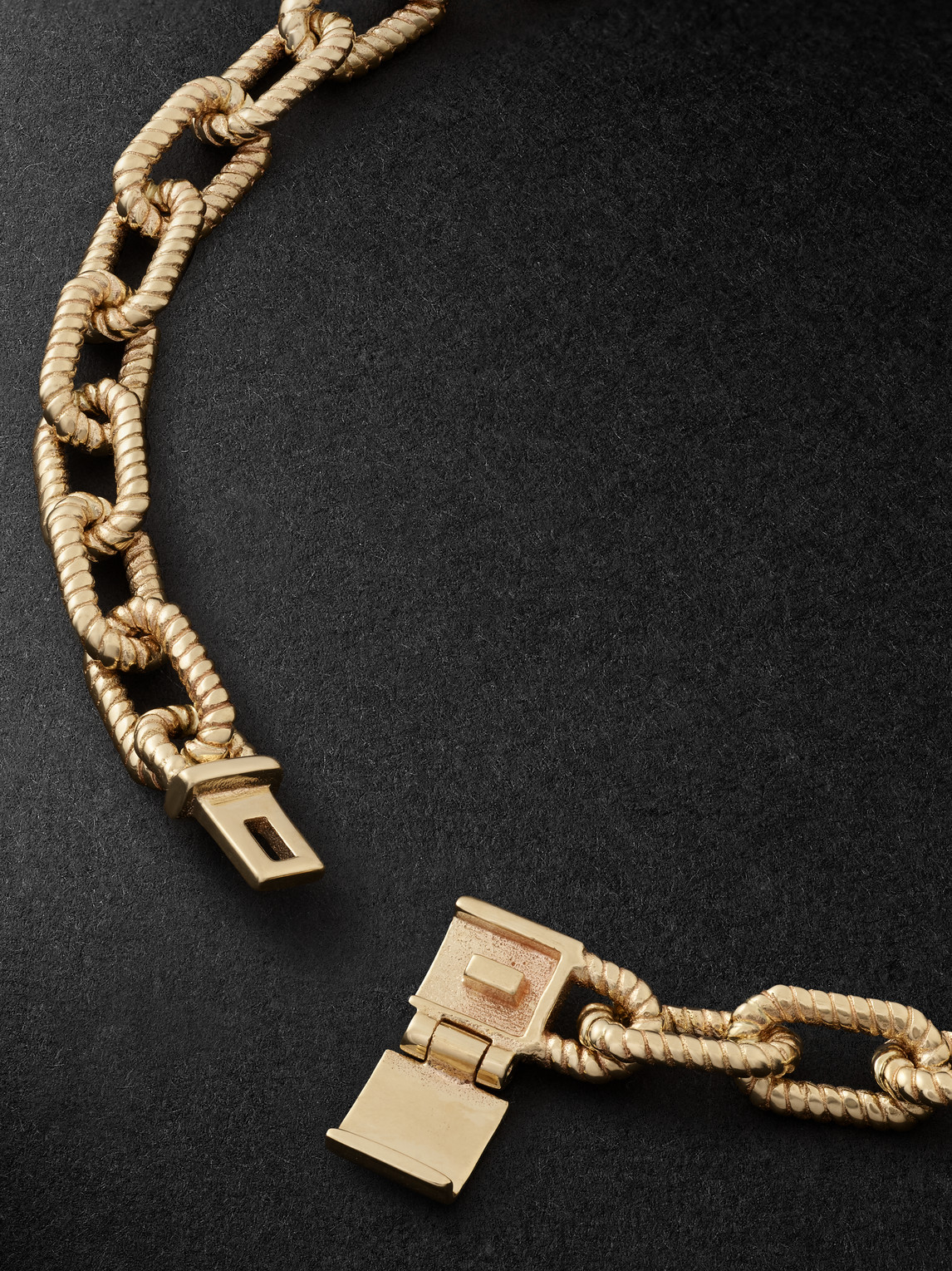 Shop Mateo Lock Link Gold Chain Bracelet