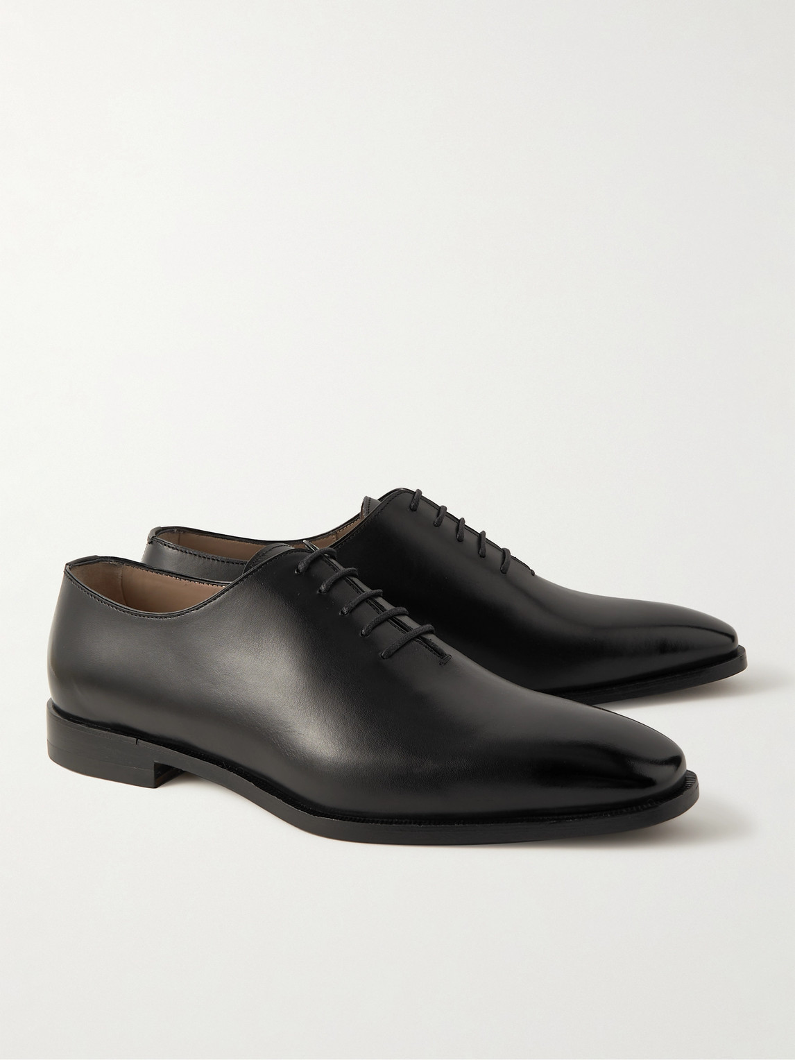 Shop Manolo Blahnik Snowdon Whole-cut Glossed-leather Oxford Shoes In Black