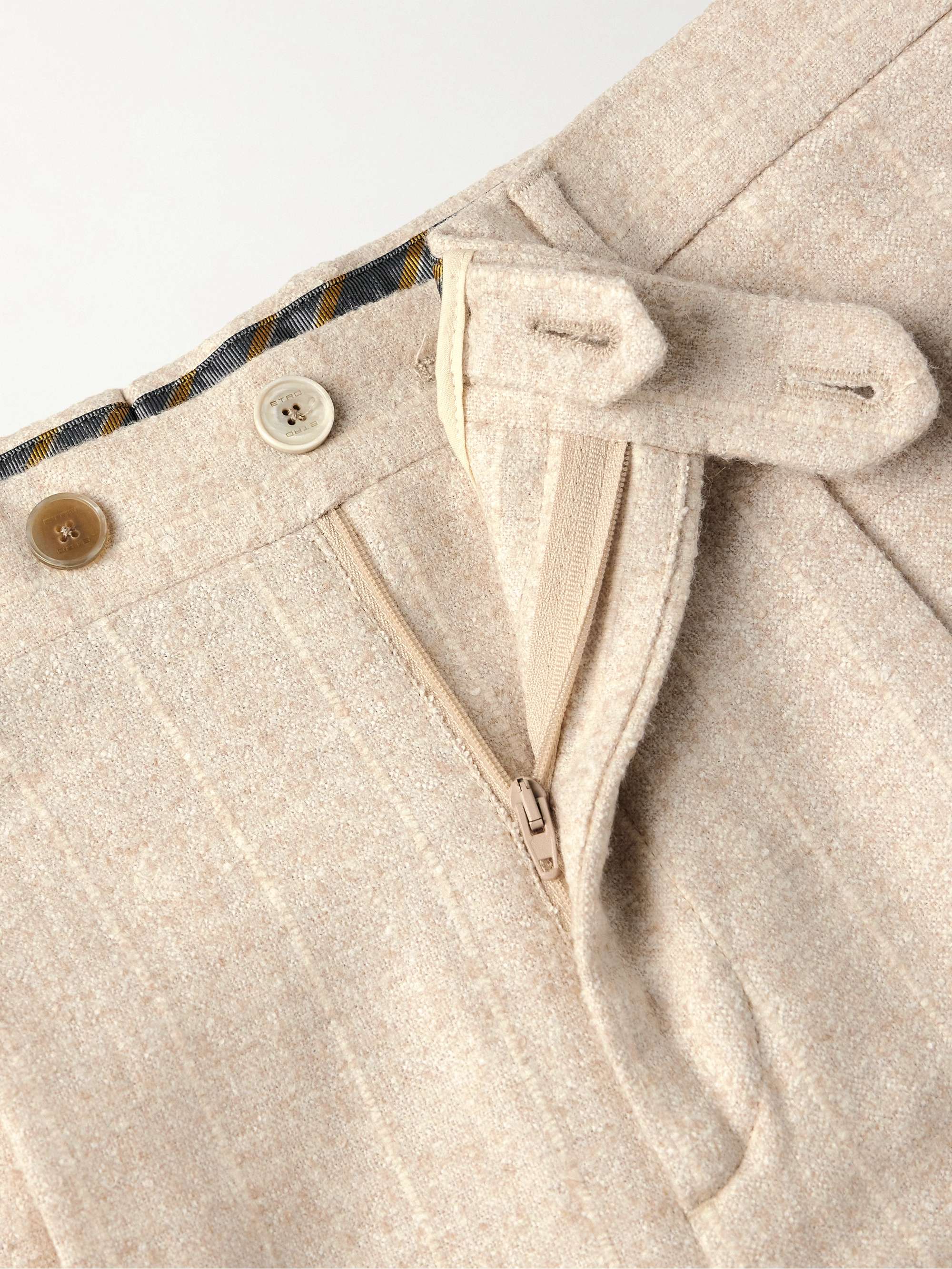 ETRO 