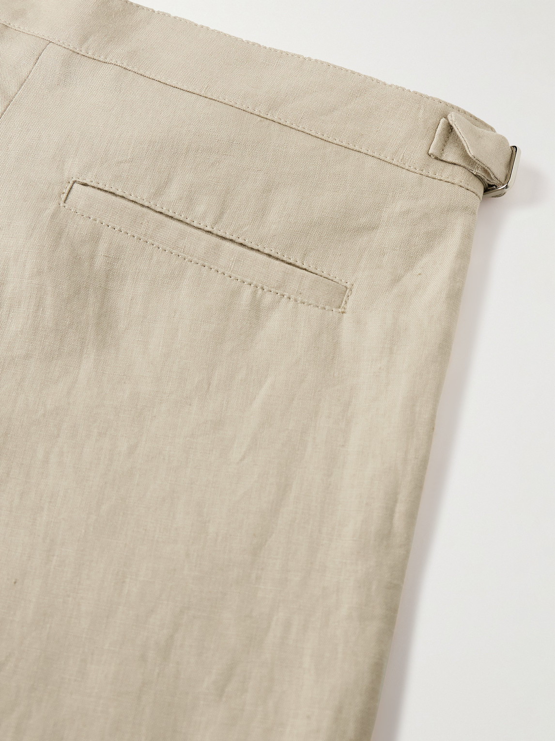 Loro Piana Majuro Straight-leg Linen Bermuda Shorts In Neutrals