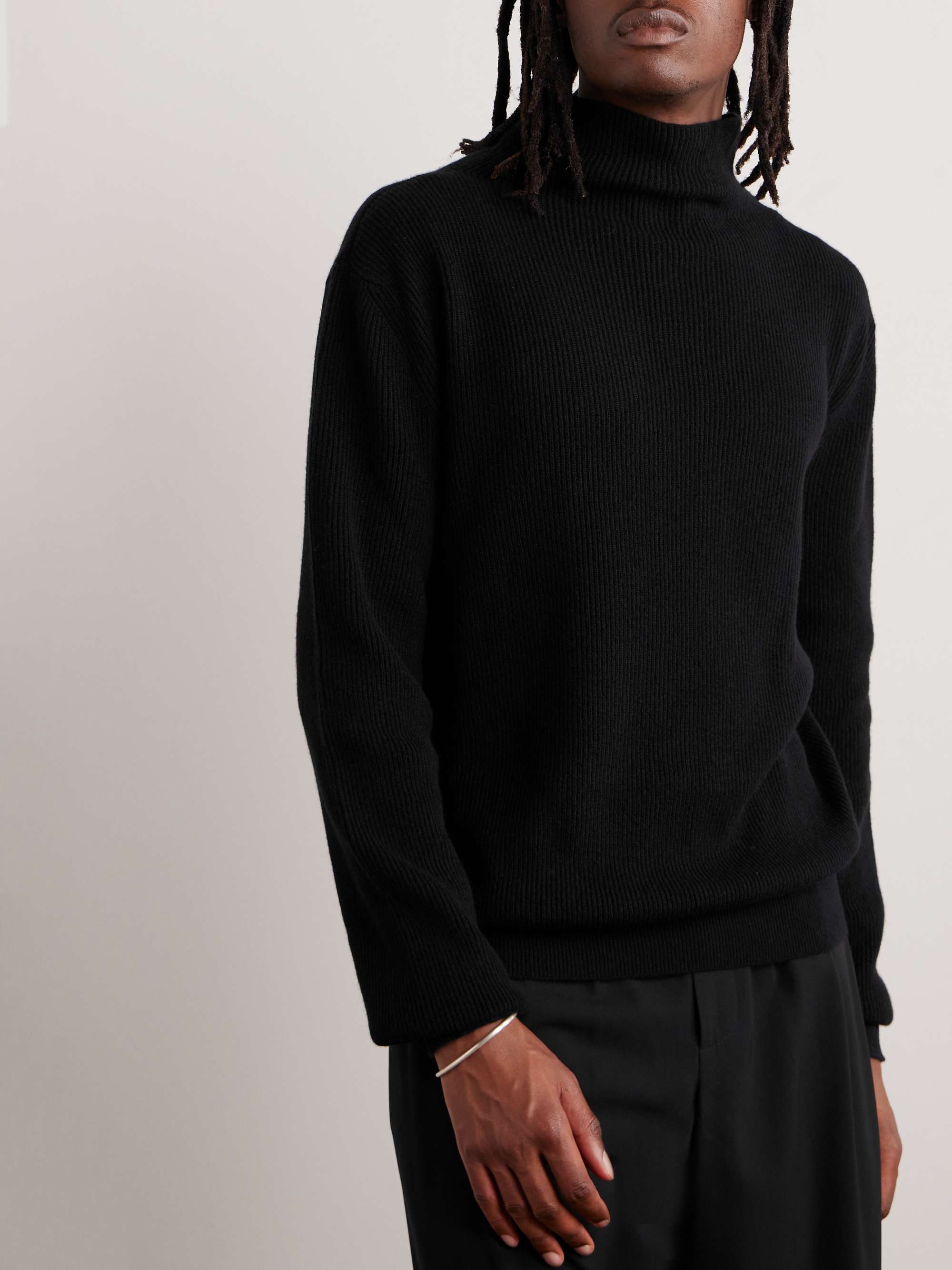 THE ROW Daniel Ribbed Cashmere Rollneck Sweater