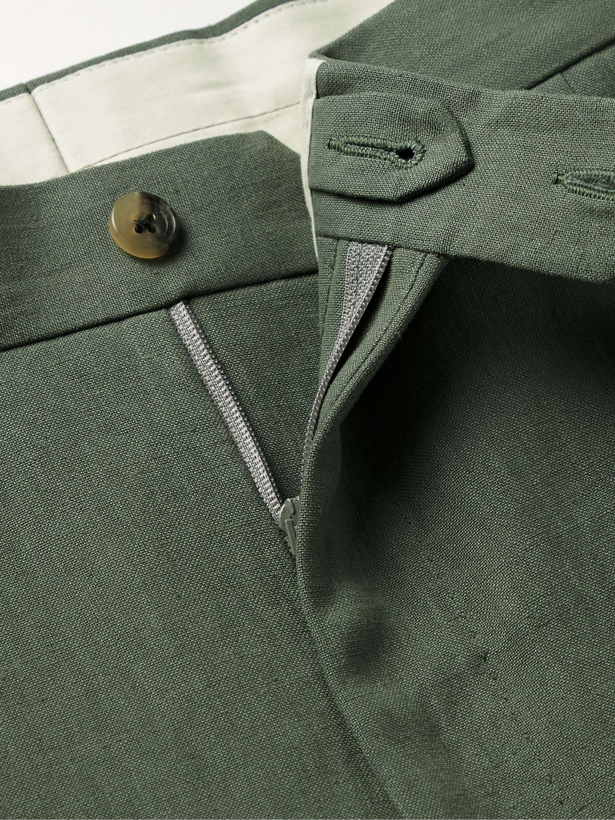 THOM SWEENEY 