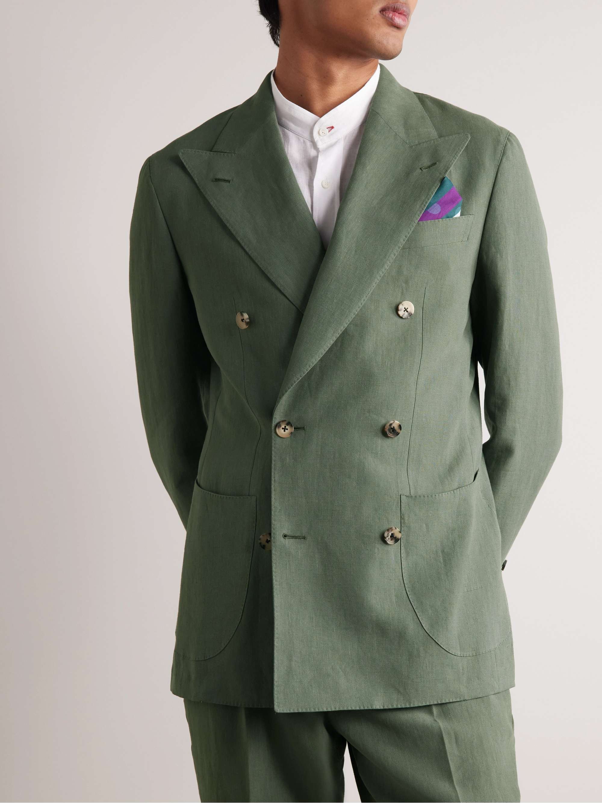 THOM SWEENEY 