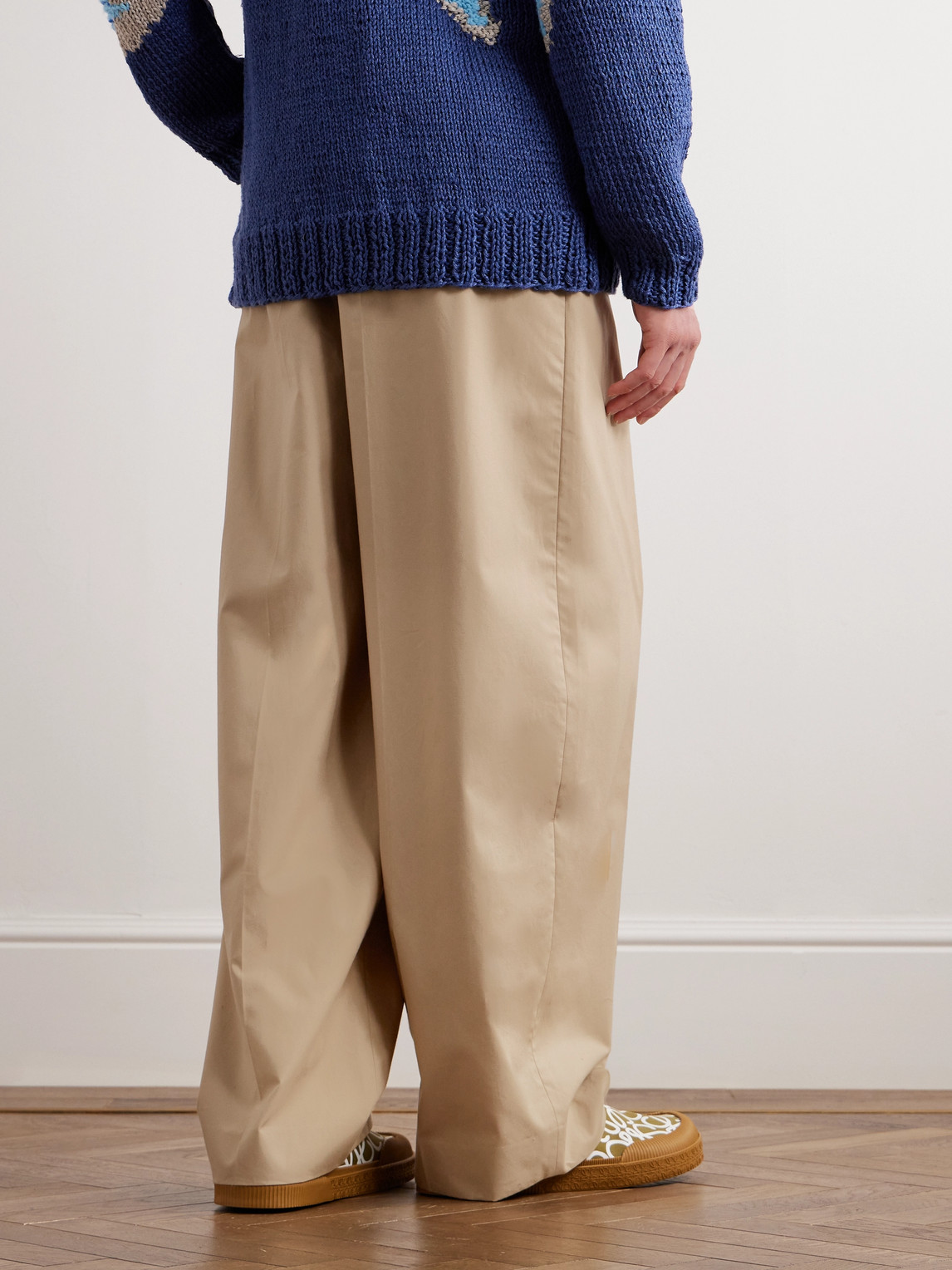 Shop Loewe Paula's Ibiza Straight-leg Pleated Cotton-twill Trousers In Neutrals