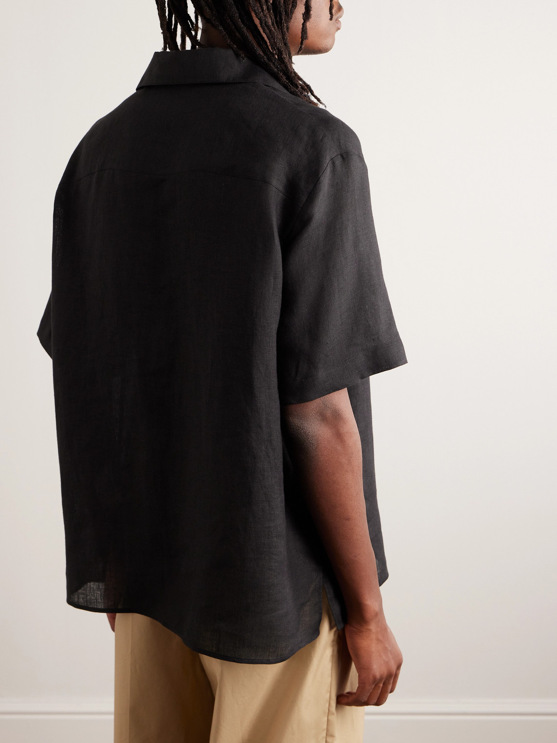 Shop Loewe Paula's Ibiza Convertible-collar Logo-appliquéd Linen Shirt In Black