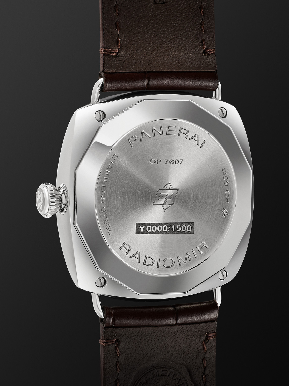  Panerai - Radiomir Quaranta 40mm Stainless Steel And Alligator Watch, Ref. No. Pam01292 - Men - White 