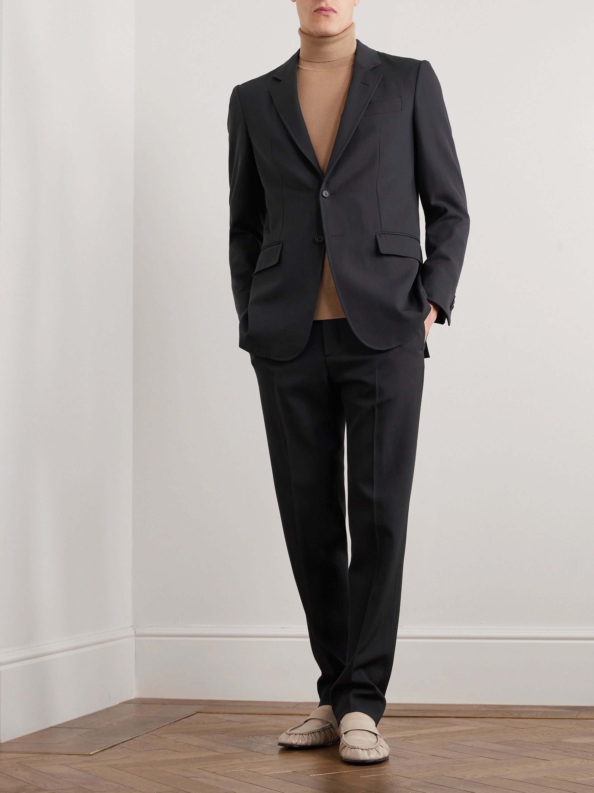 Gabriela Hearst Irving Tailored Wool Suit Jacket front view studio shot