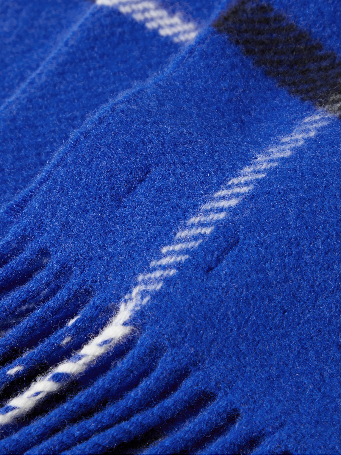 Shop Burberry Fringed Checked Wool And Cashmere-blend Scarf In Blue