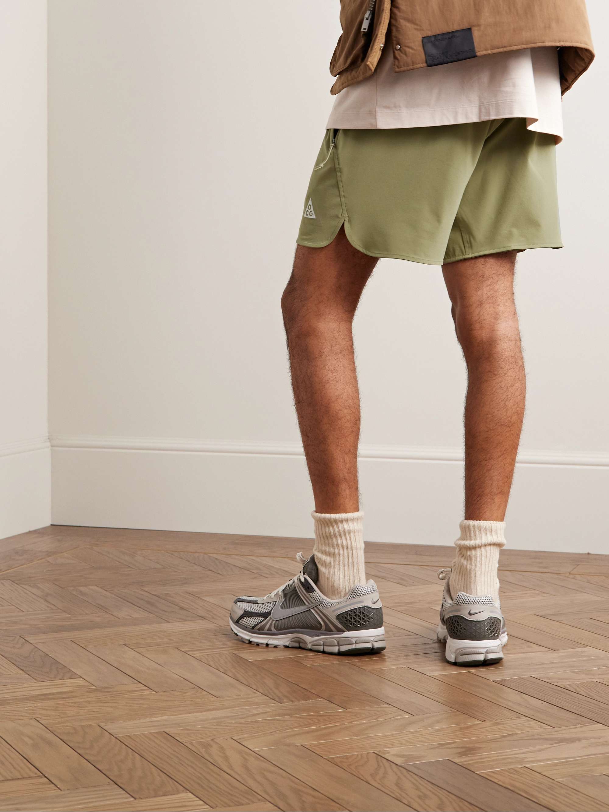 NIKE ACG New Sands Straight-Leg Stretch-Shell Shorts