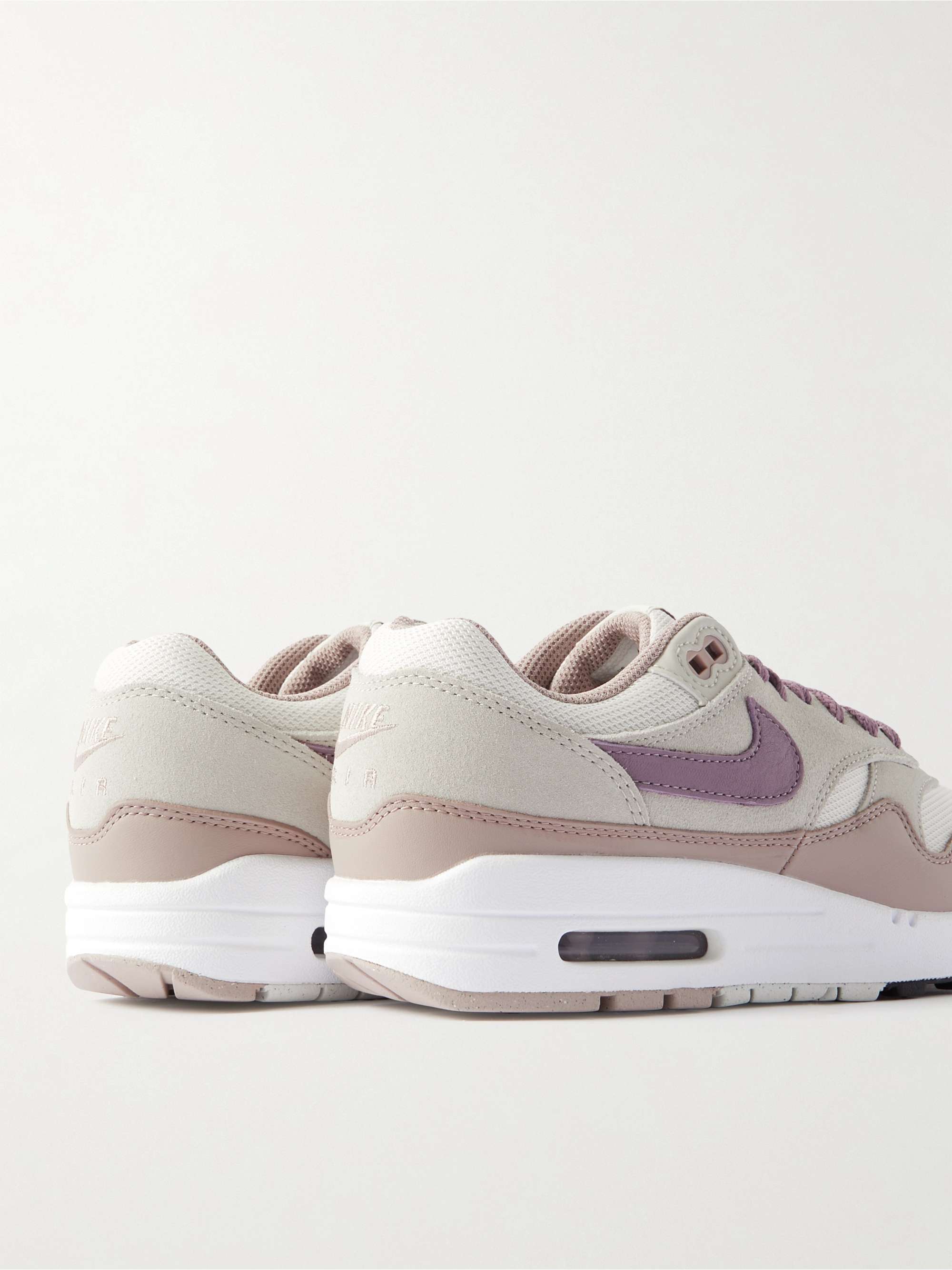 nike air max 1 barely rose true berry