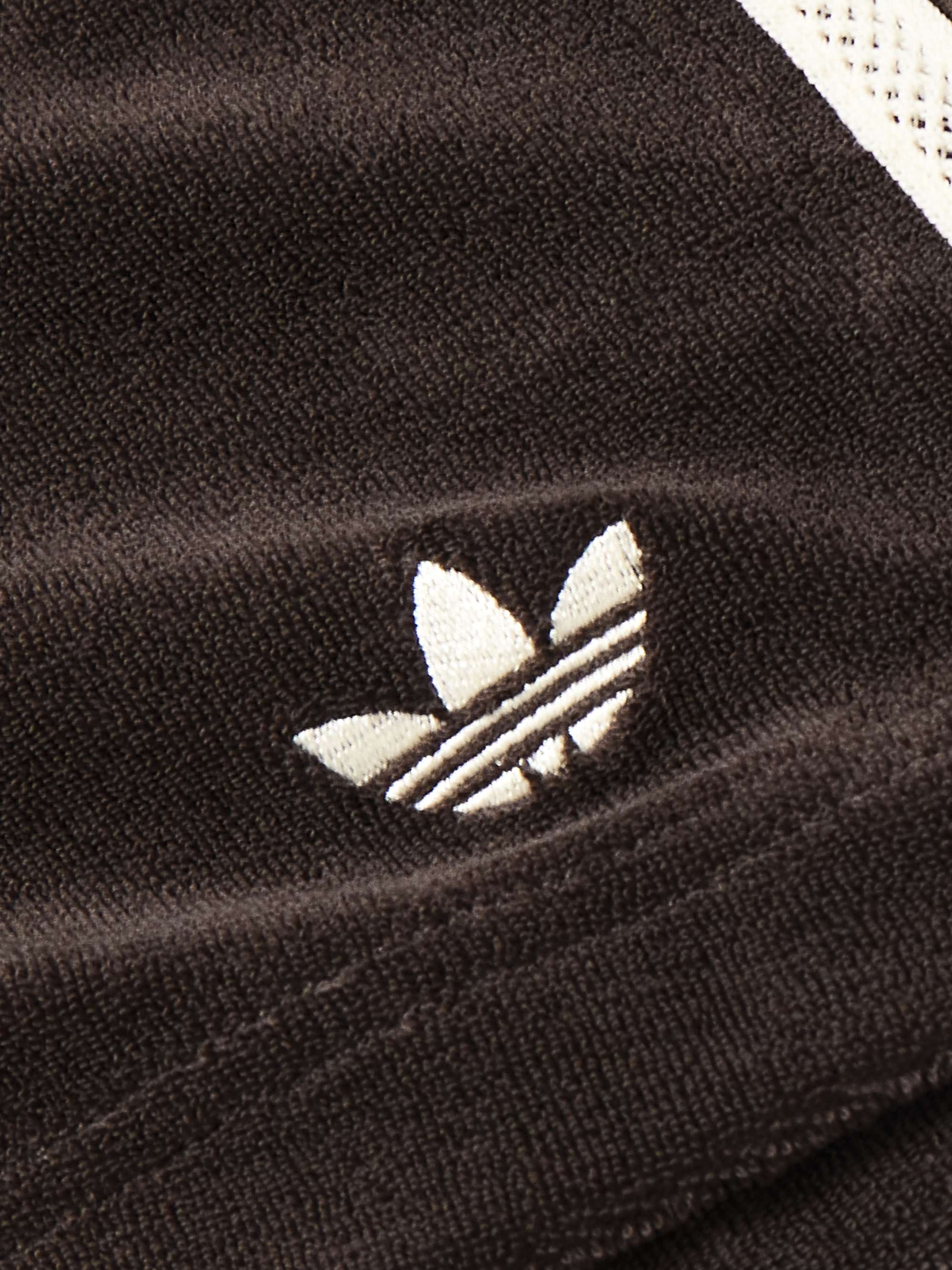 ADIDAS CONSORTIUM 