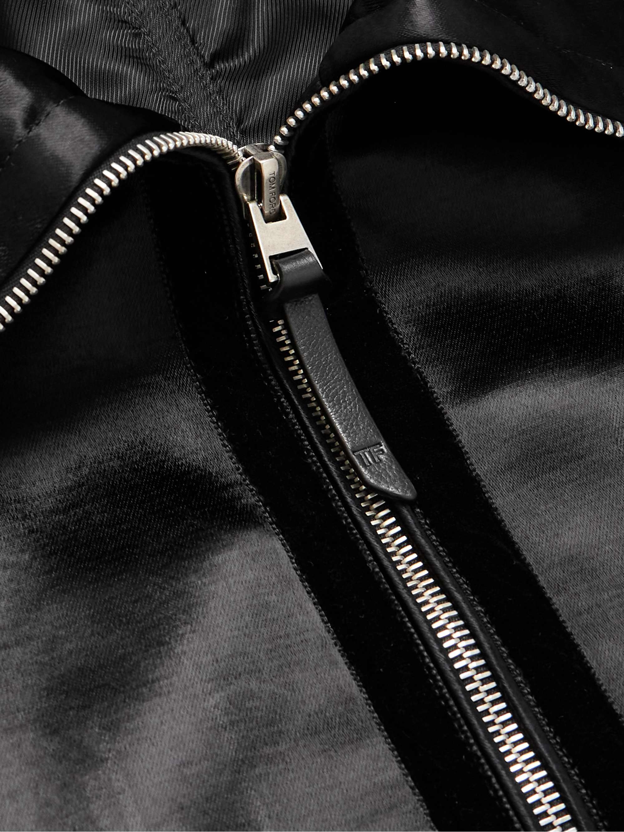 TOM FORD 