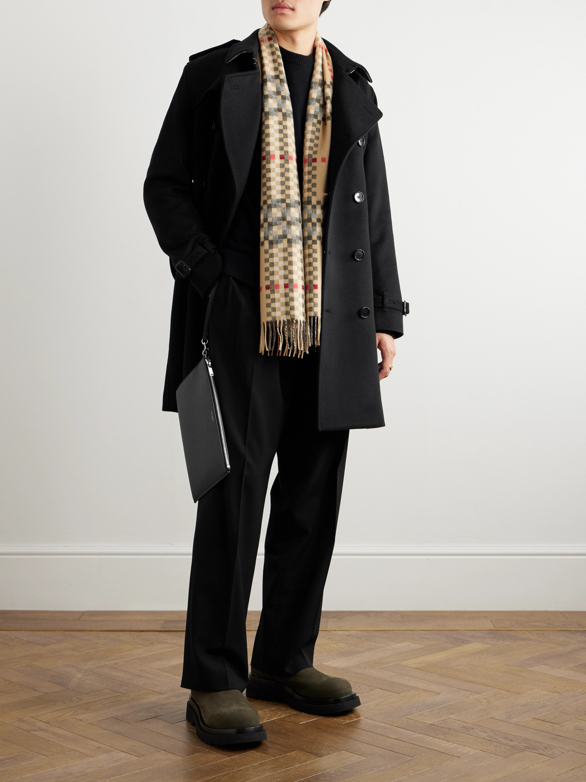 Shop Burberry Kensington Double-breasted Cashmere Coat In Black