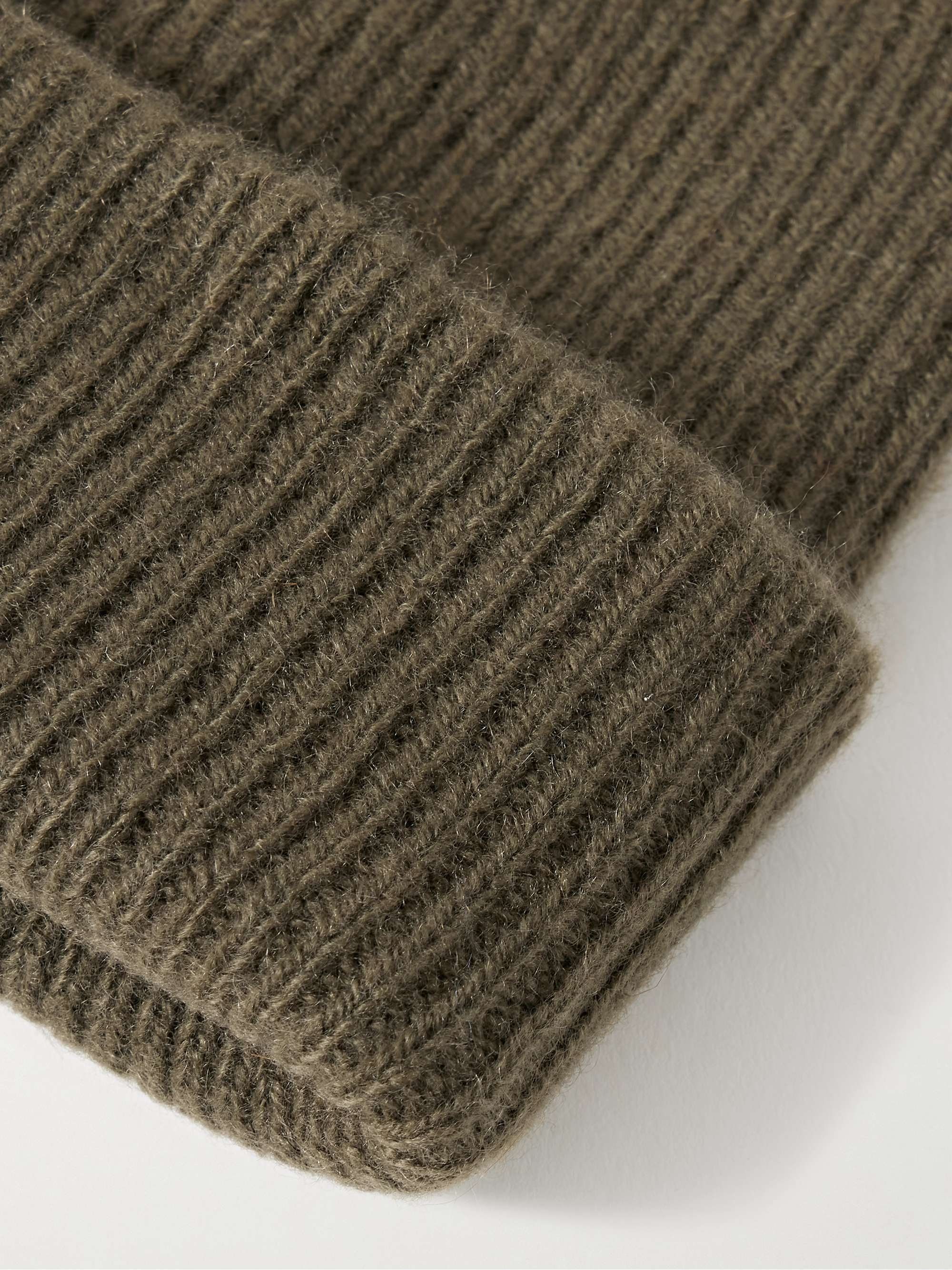 THE ELDER STATESMAN Parker Ribbed Cashmere Beanie