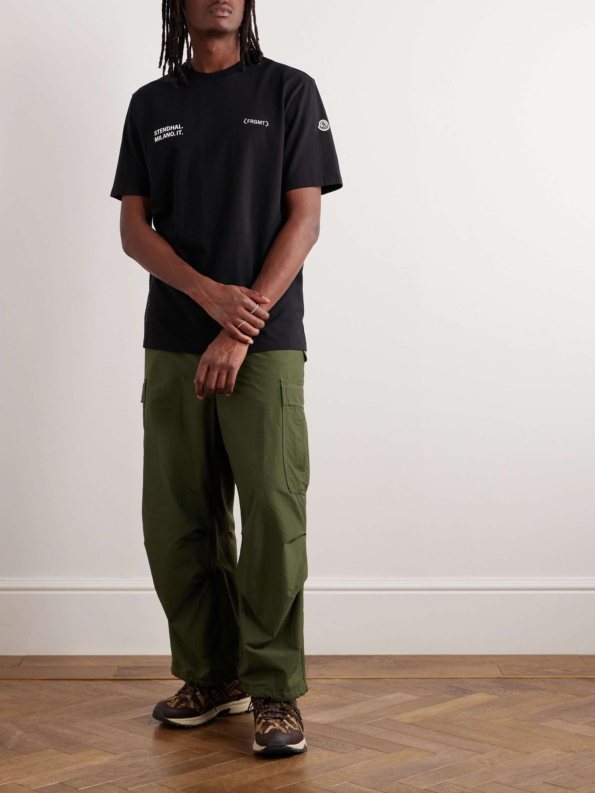 MONCLER GENIUS 7 Moncler FRGMT Hiroshi Fujiwara Logo-Print MONCLER GENIUS 7 Moncler FRGMT Hiroshi Fujiwara Logo-Print