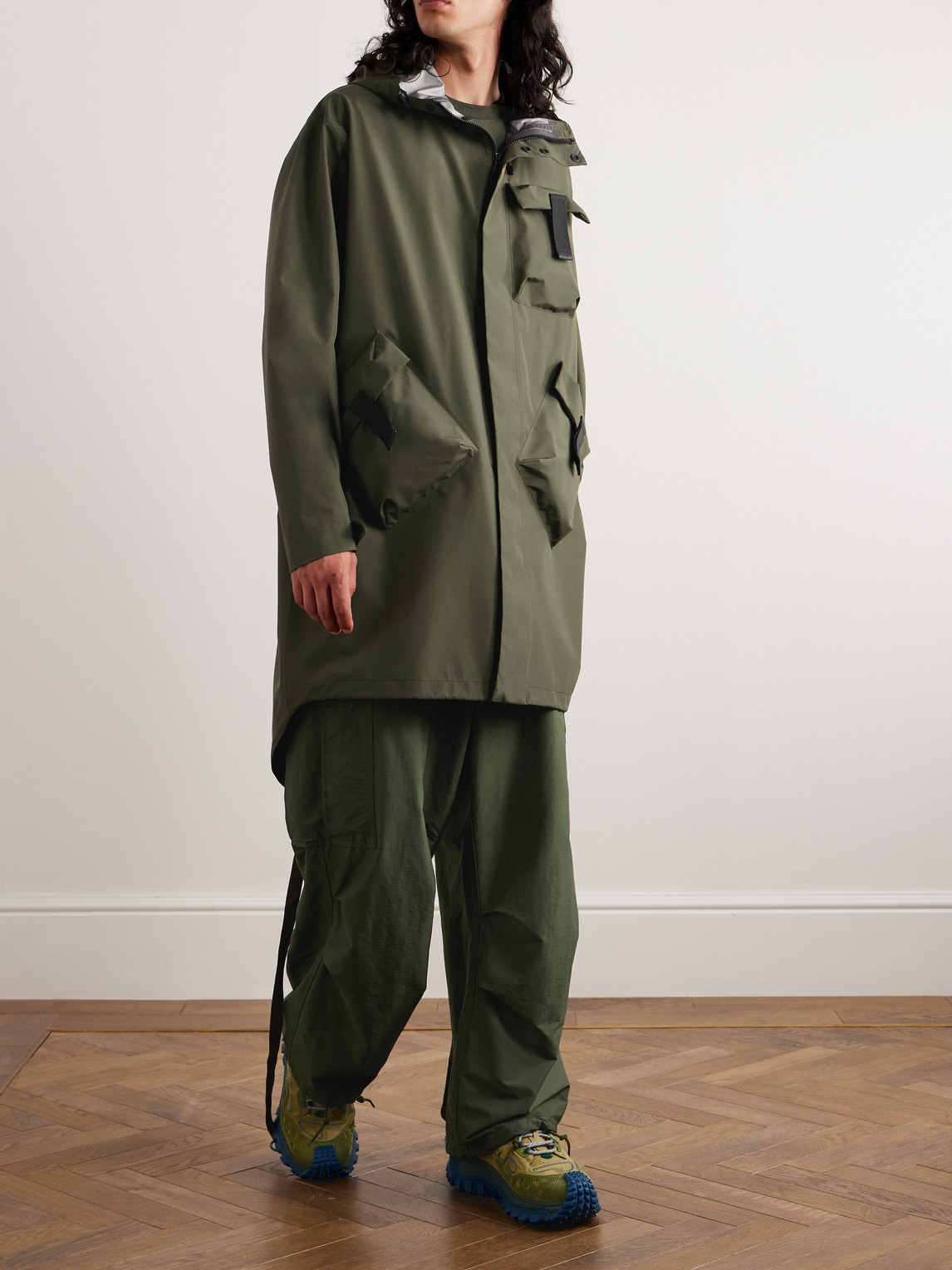 Shop Moncler Genius Salehe Bembury Menger Oversized 2l Gore-tex Infinium™ Hooded Parka In Green